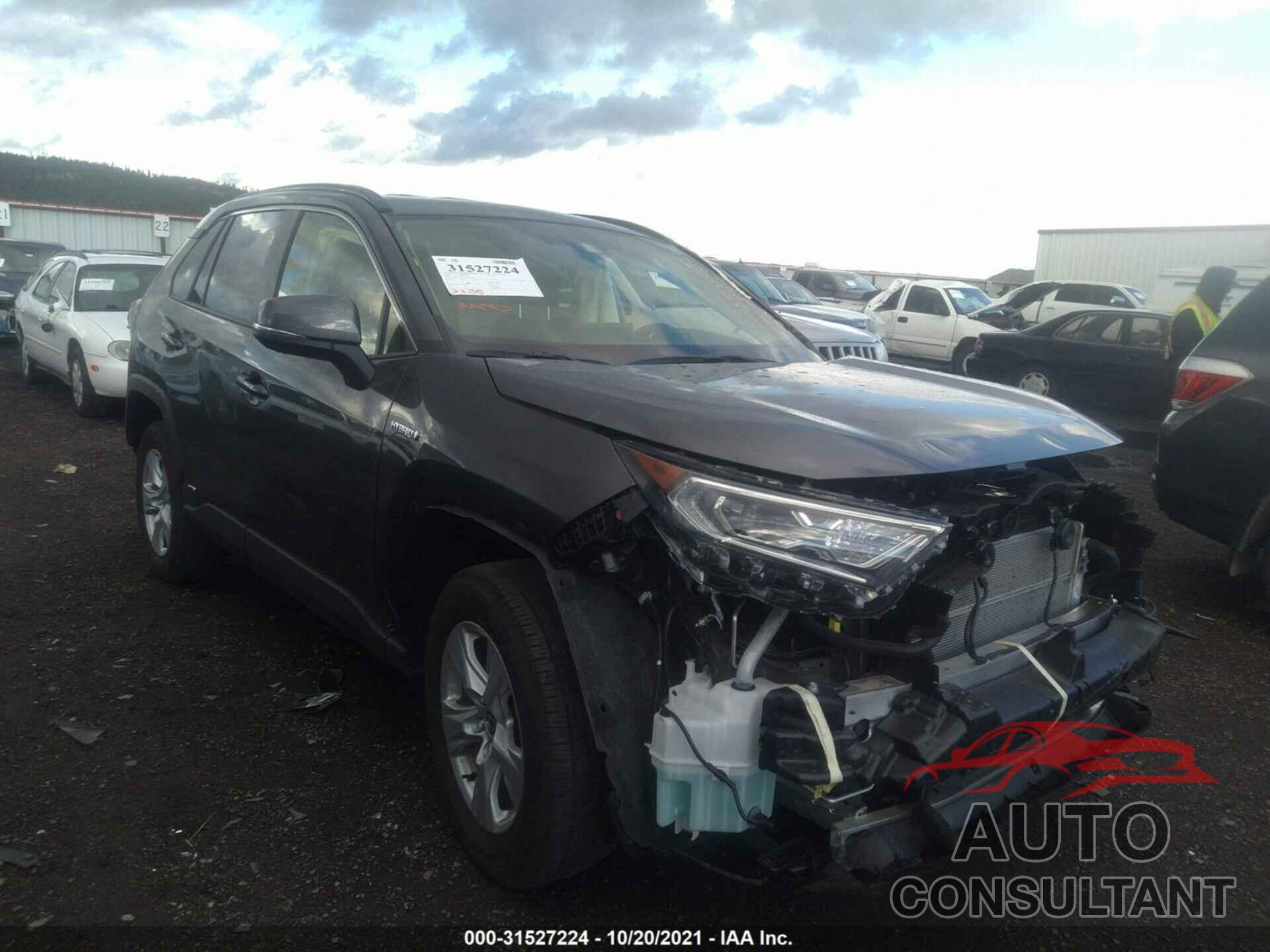 TOYOTA RAV4 2021 - JTMRWRFVXMD110419