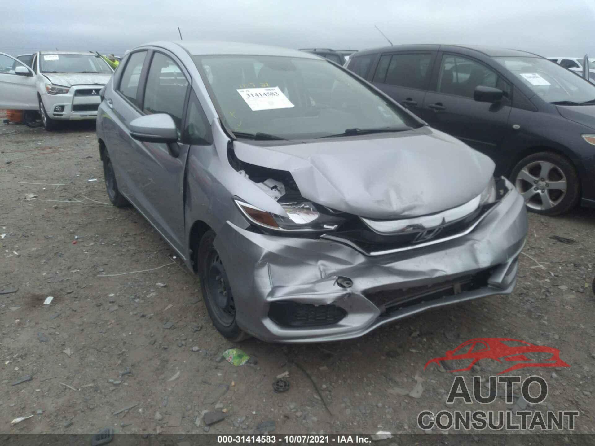 HONDA FIT 2019 - 3HGGK5H41KM715013