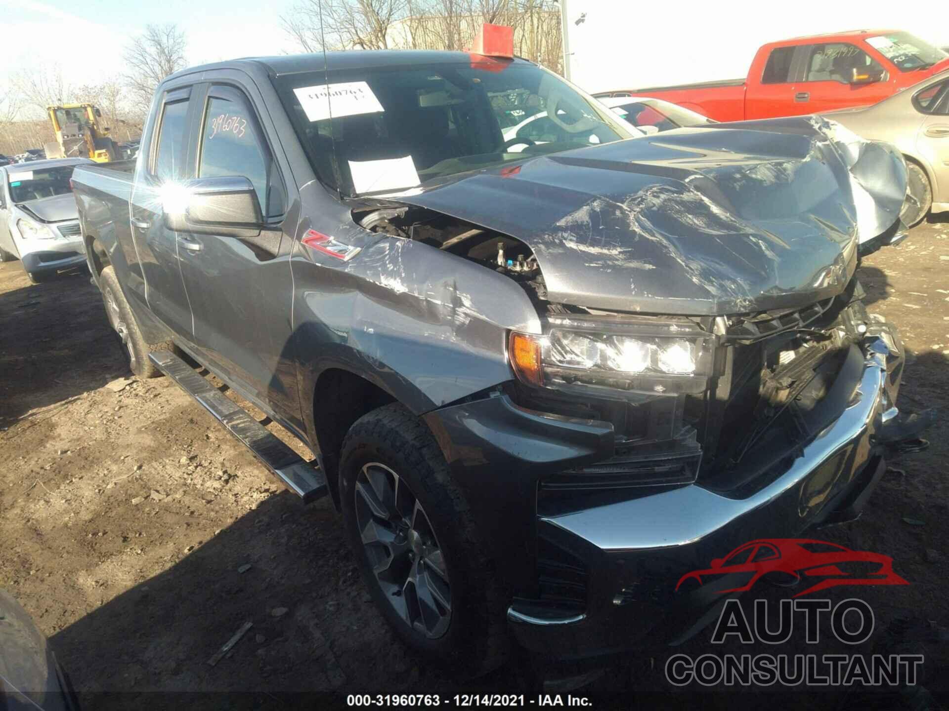CHEVROLET SILVERADO 1500 2019 - 1GCRYDED4KZ259575