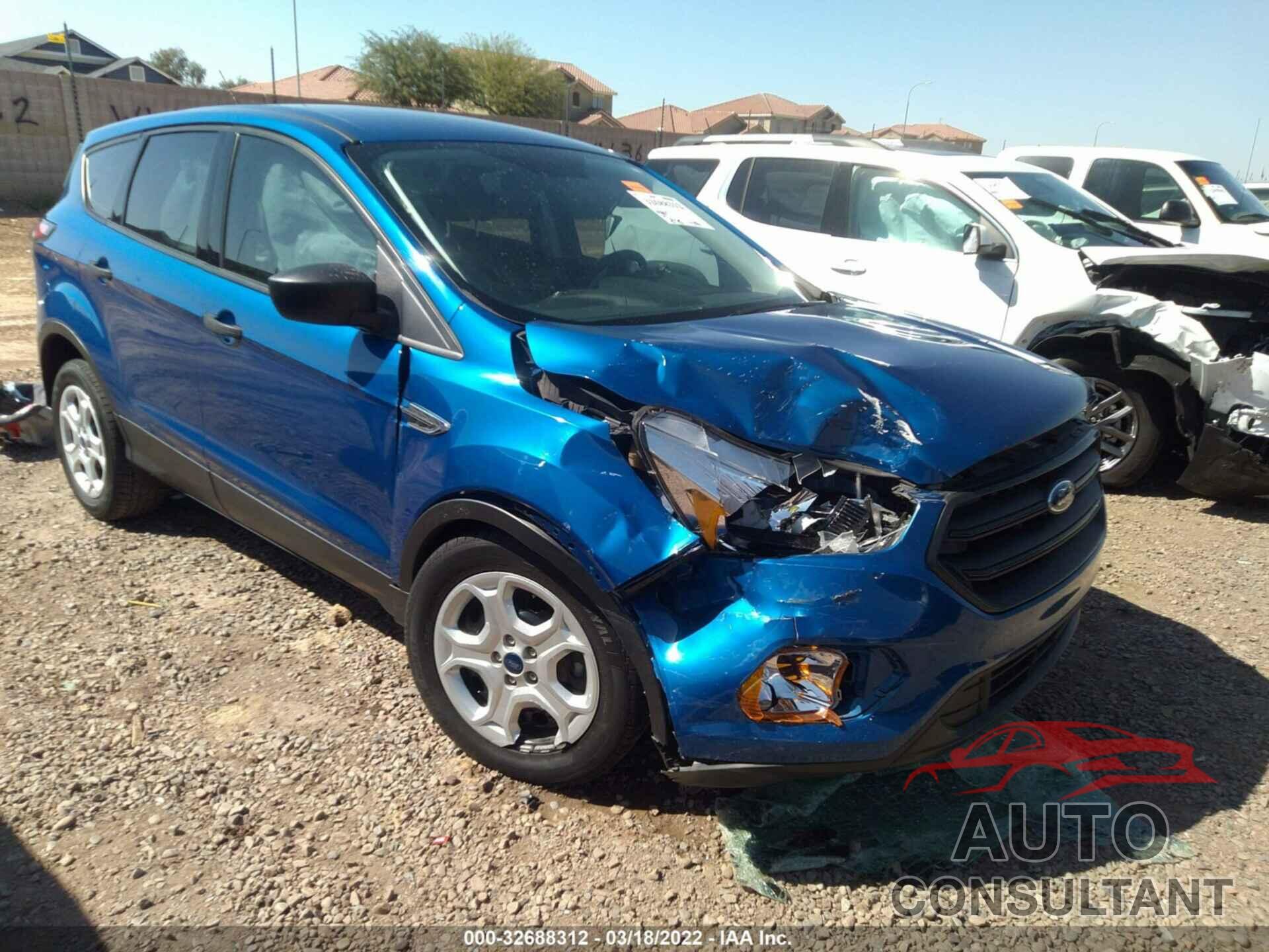 FORD ESCAPE 2017 - 1FMCU0F78HUB44708