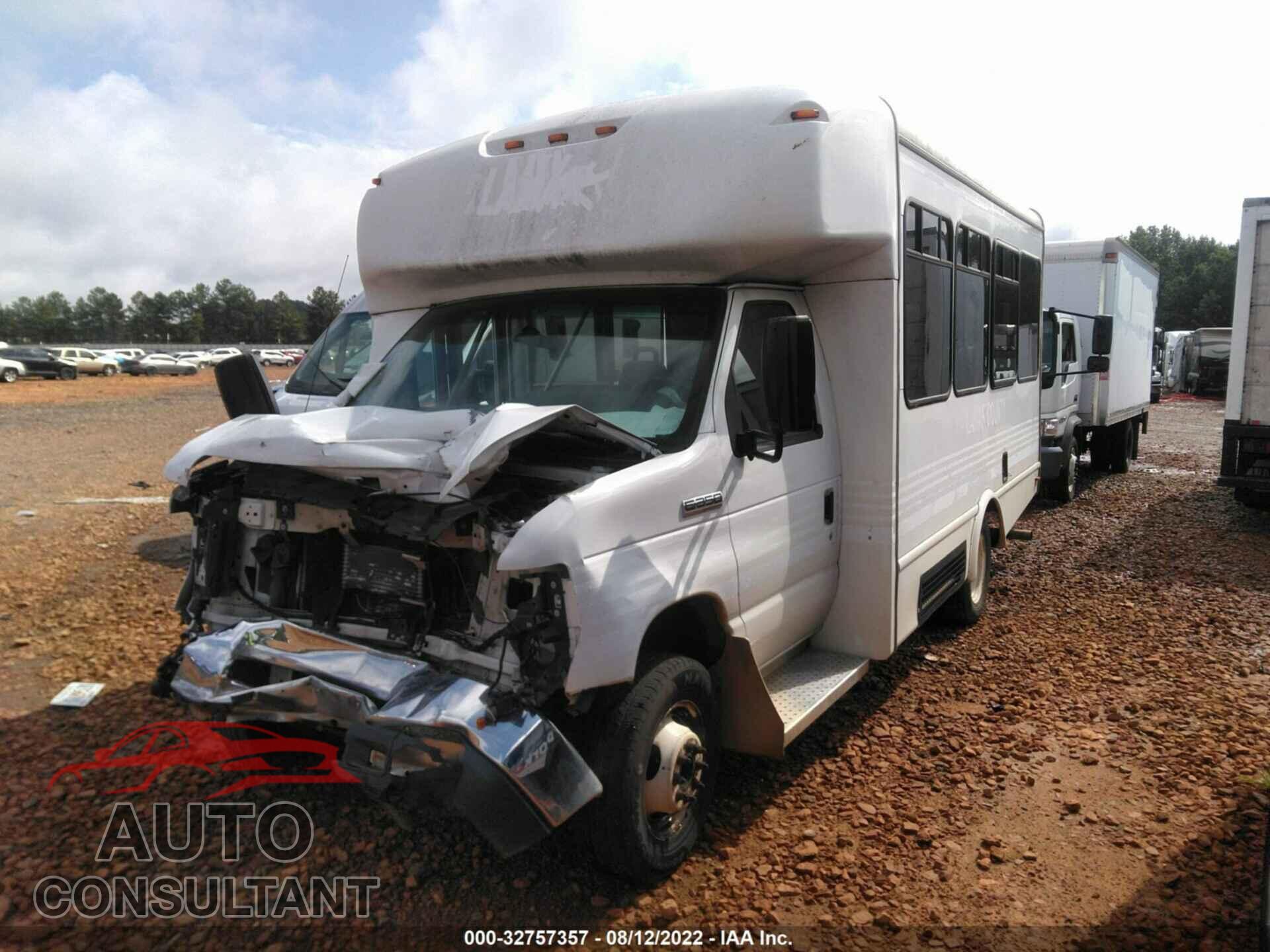 FORD E-SERIES CUTAWAY 2017 - 1FDEE3FS3HDC78926