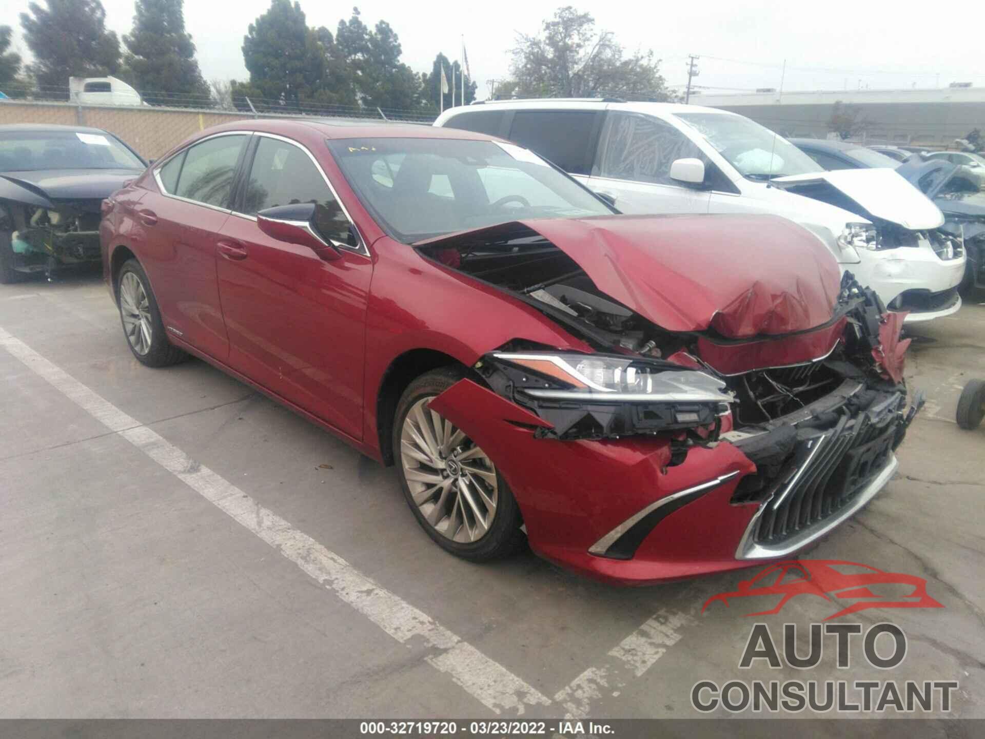 LEXUS ES 2019 - JTHB21B19K2025757