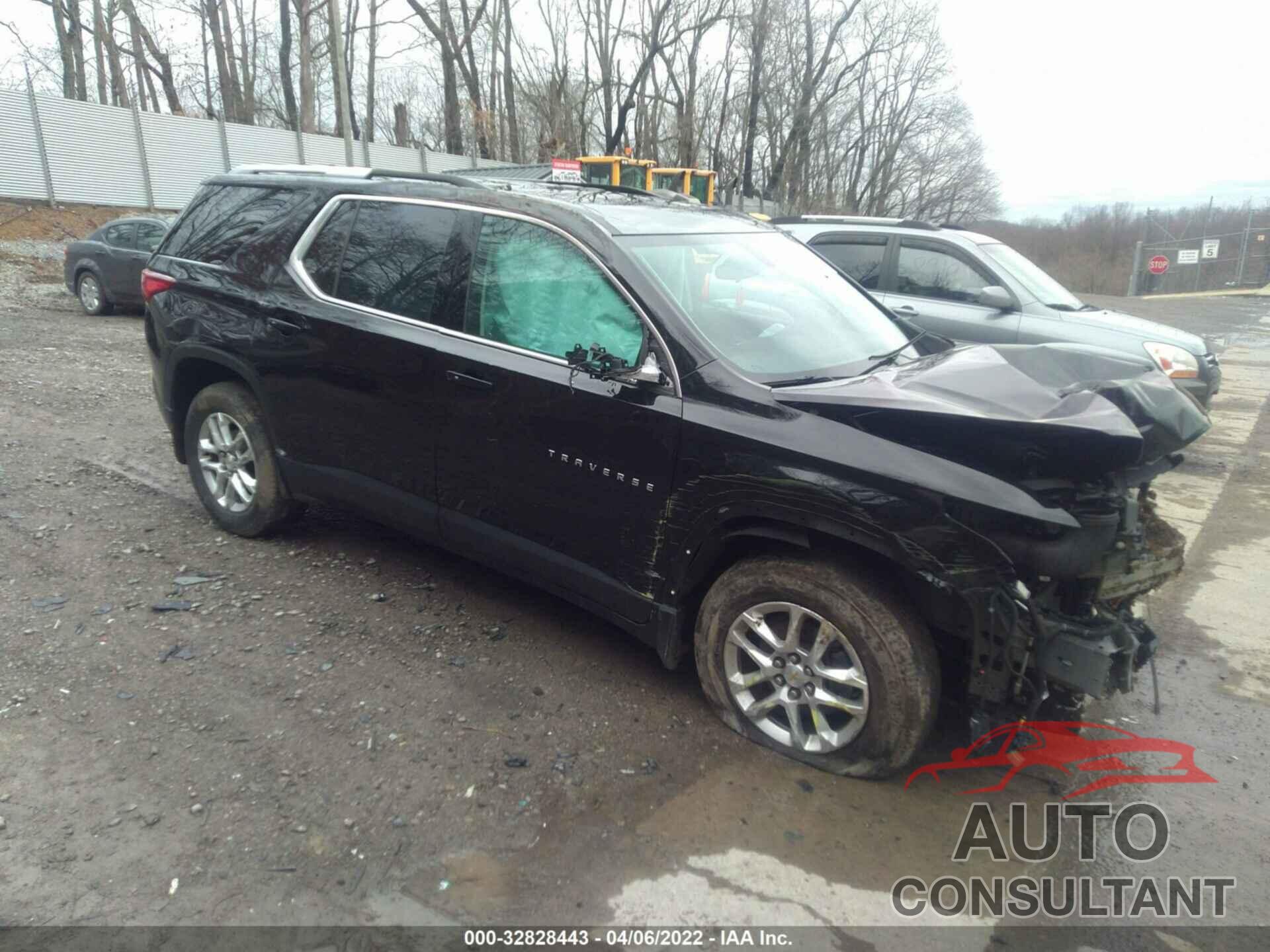 CHEVROLET TRAVERSE 2018 - 1GNEVGKW4JJ161682