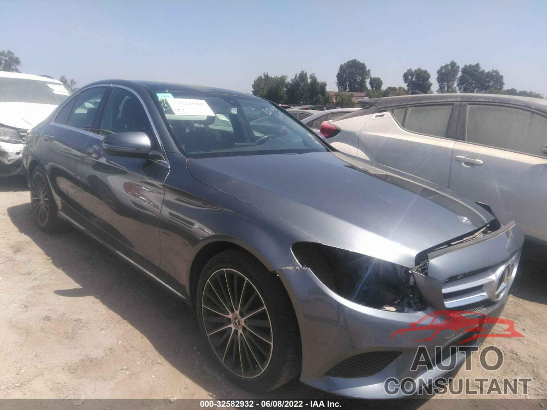 MERCEDES-BENZ C-CLASS 2019 - 55SWF8DB3KU302520