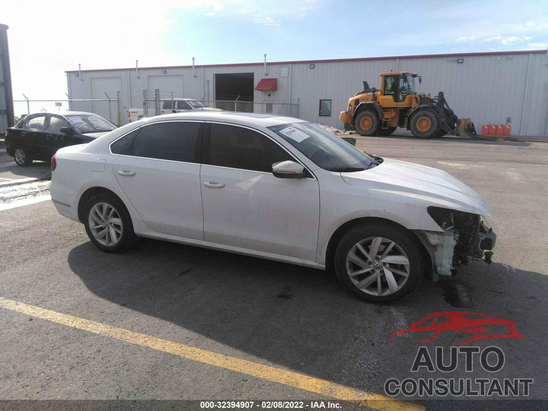 VOLKSWAGEN PASSAT 2018 - 1VWBA7A35JC010835