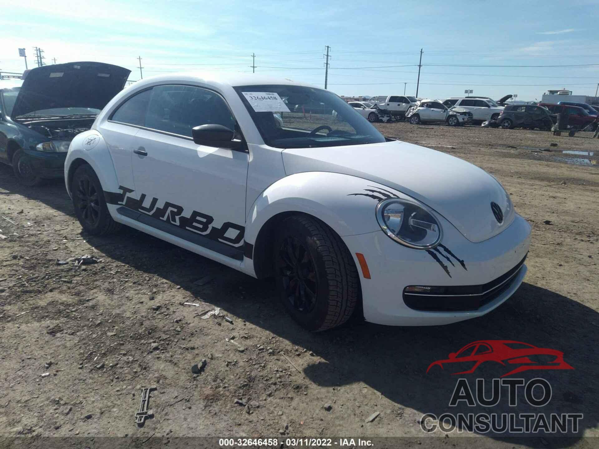 VOLKSWAGEN BEETLE COUPE 2016 - 3VWF17AT0GM619520