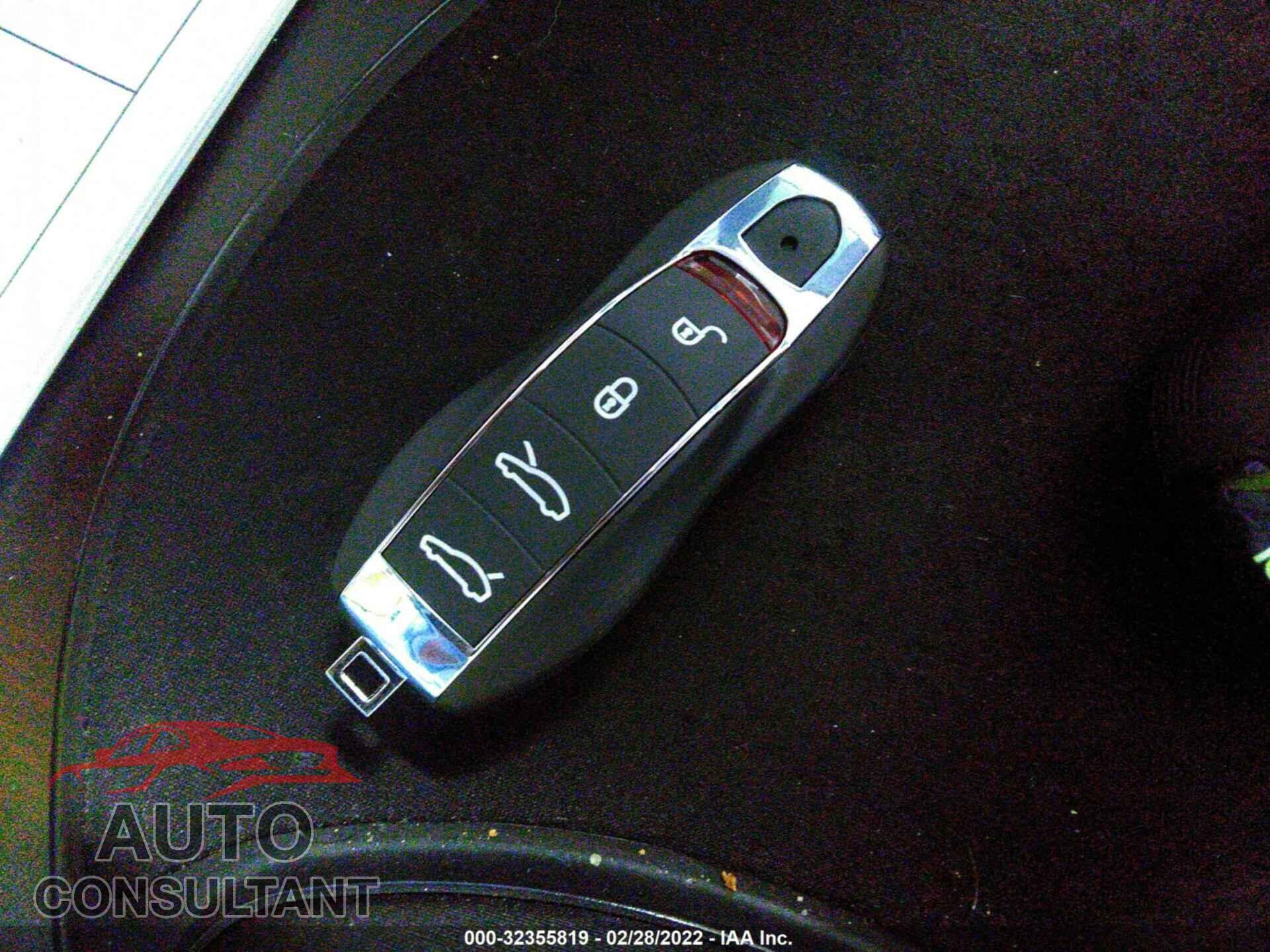 PORSCHE MACAN 2016 - WP1AB2A51GLB49948