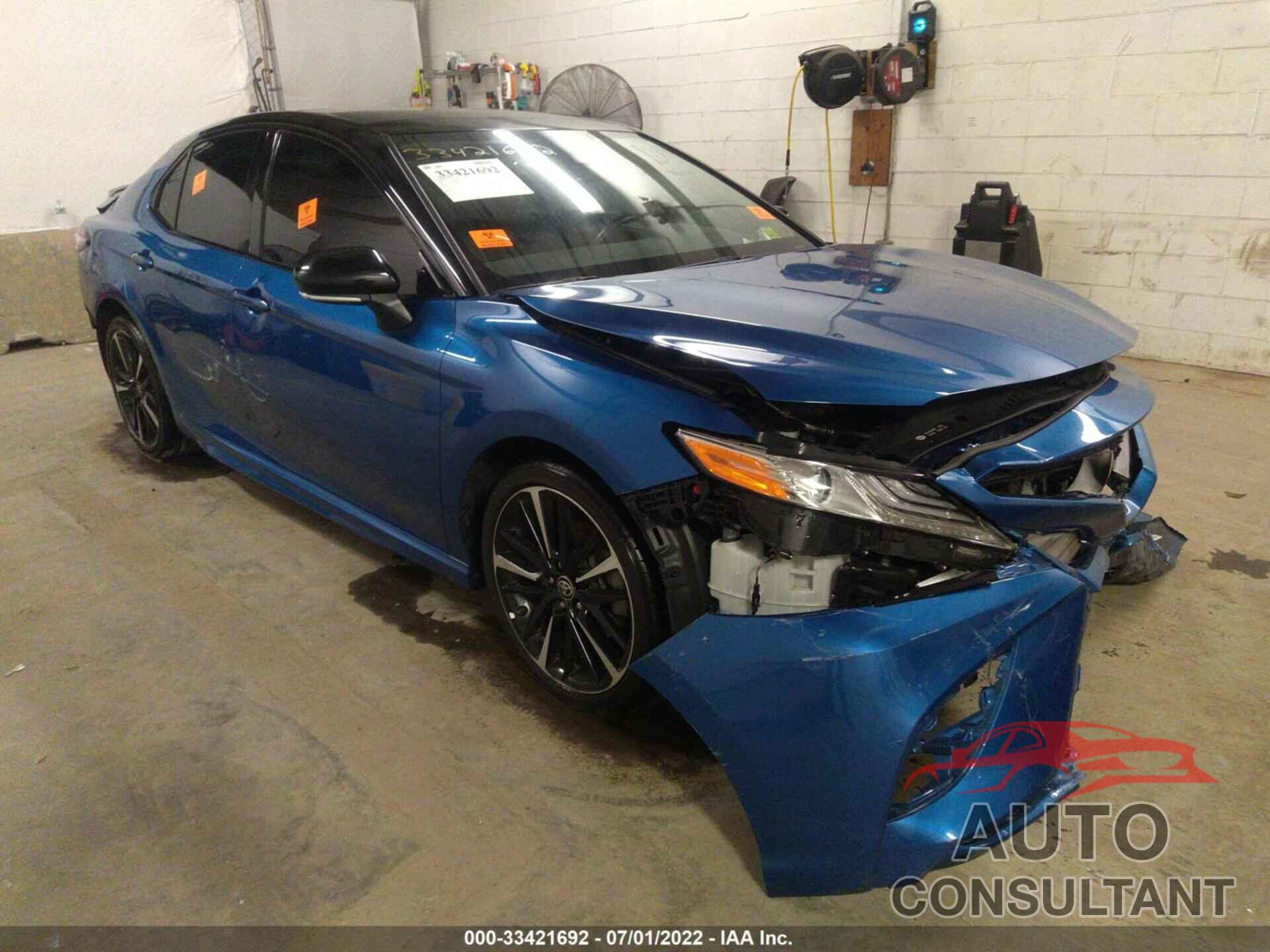 TOYOTA CAMRY 2020 - 4T1K61BK4LU018876