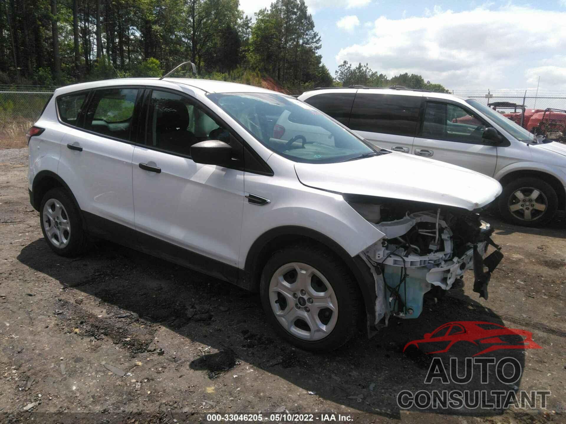 FORD ESCAPE 2017 - 1FMCU0F7XHUE64712