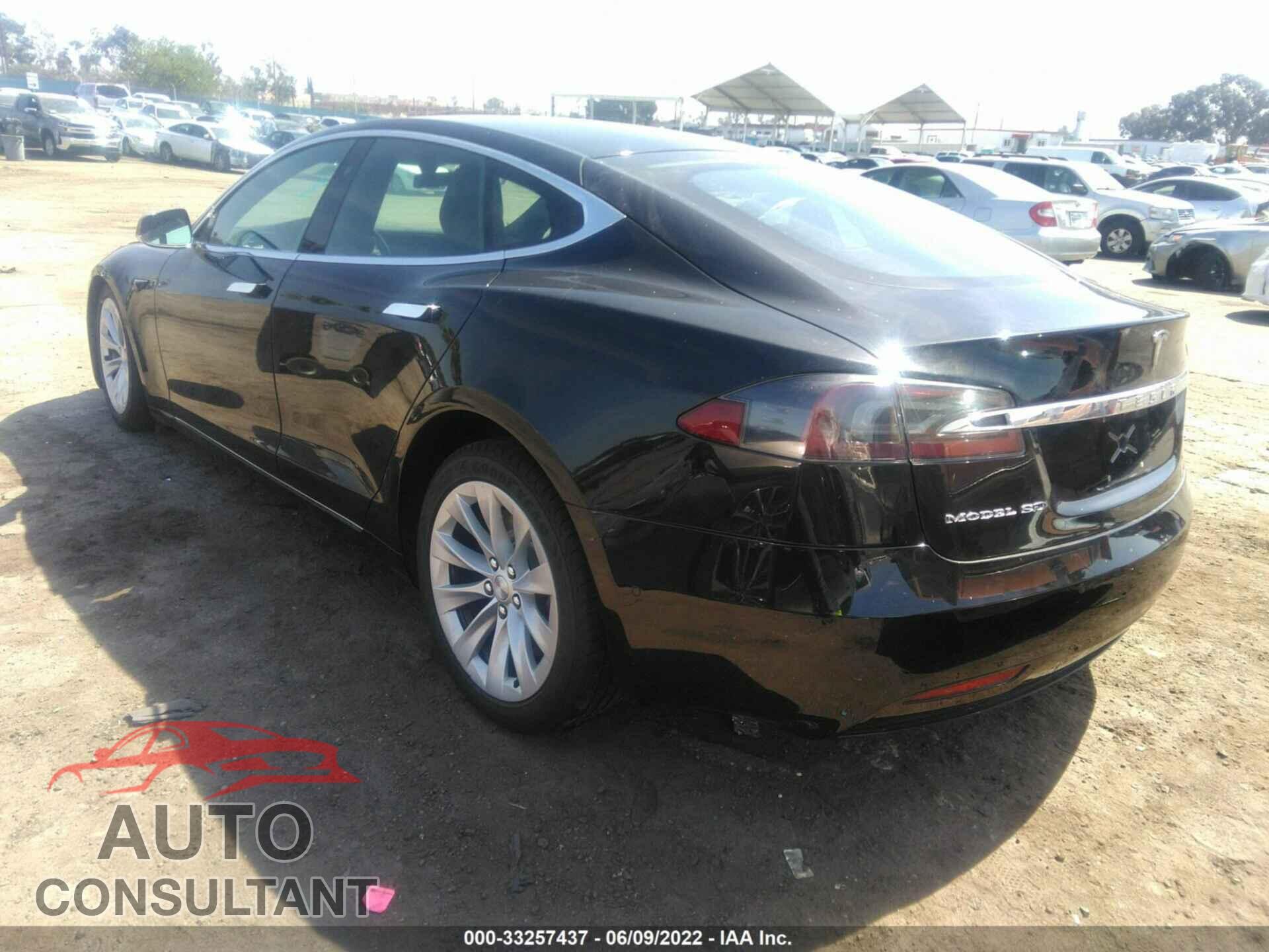 TESLA MODEL S 2017 - 5YJSA1E25HF185794