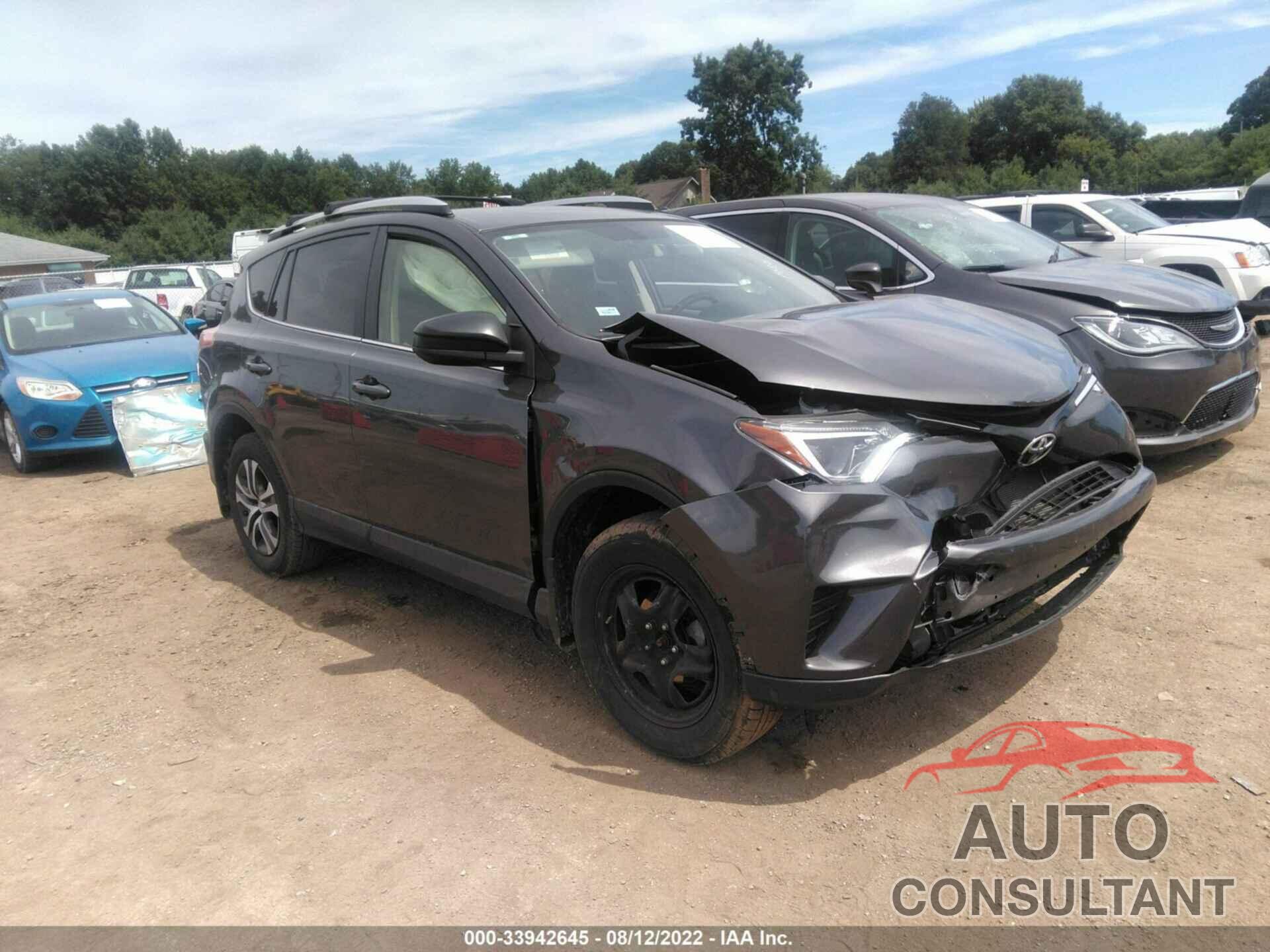 TOYOTA RAV4 2016 - JTMBFREV5GJ097670