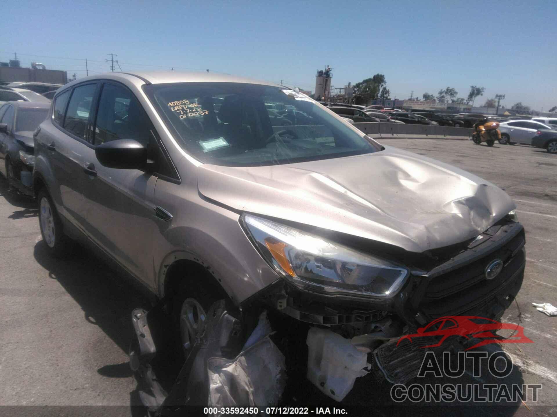 FORD ESCAPE 2017 - 1FMCU0F78HUB44417