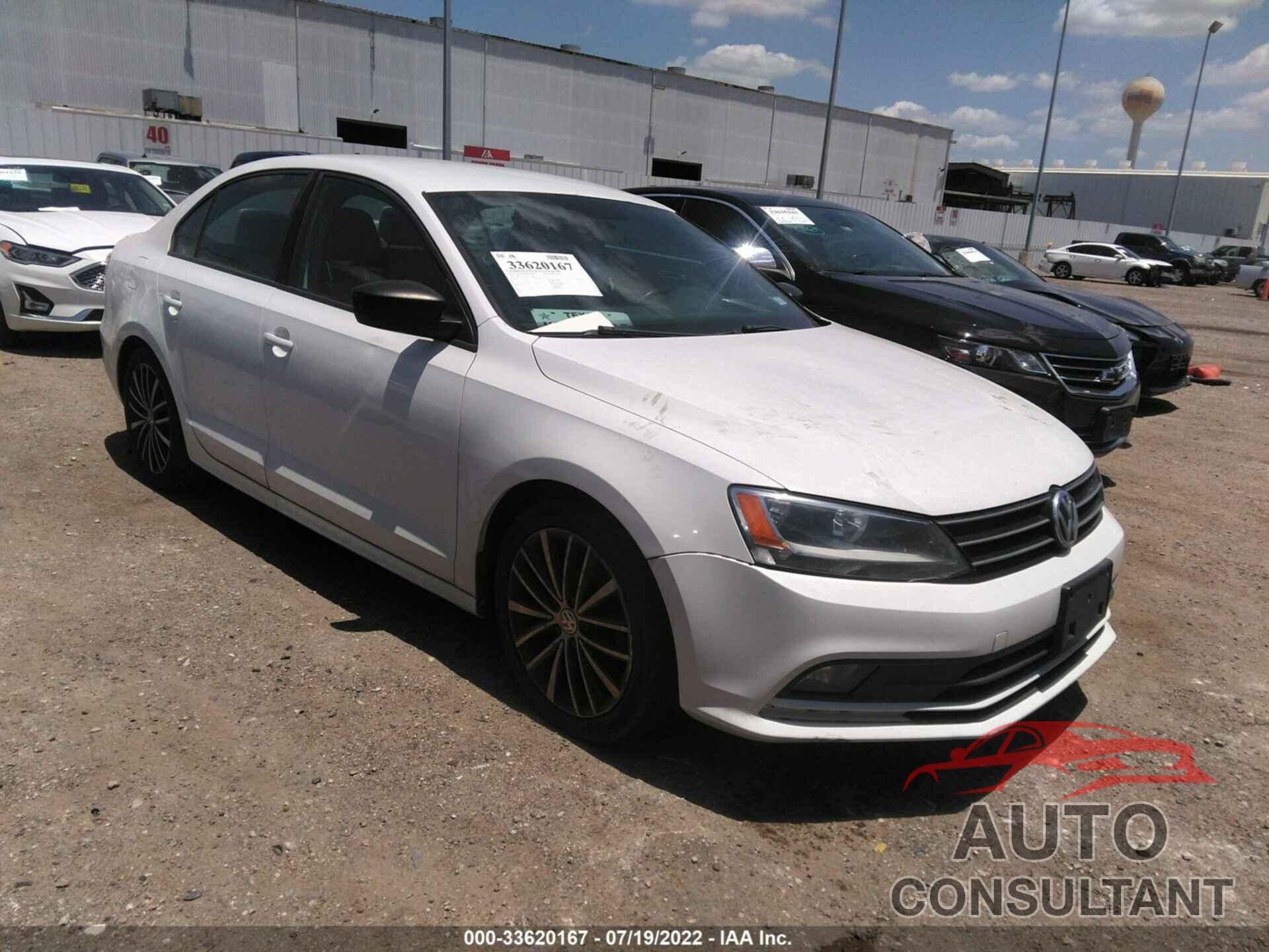 VOLKSWAGEN JETTA SEDAN 2016 - 3VWD17AJ7GM251407