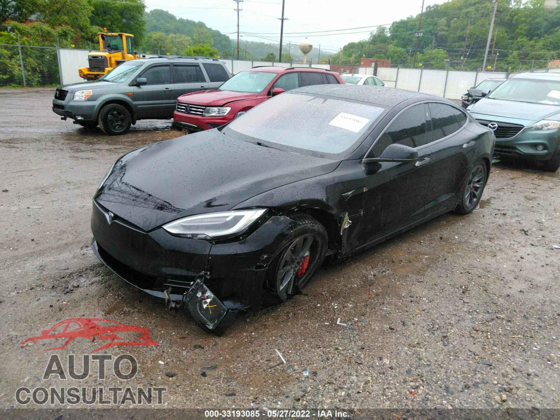 TESLA MODEL S 2019 - 5YJSA1E4XKF330398