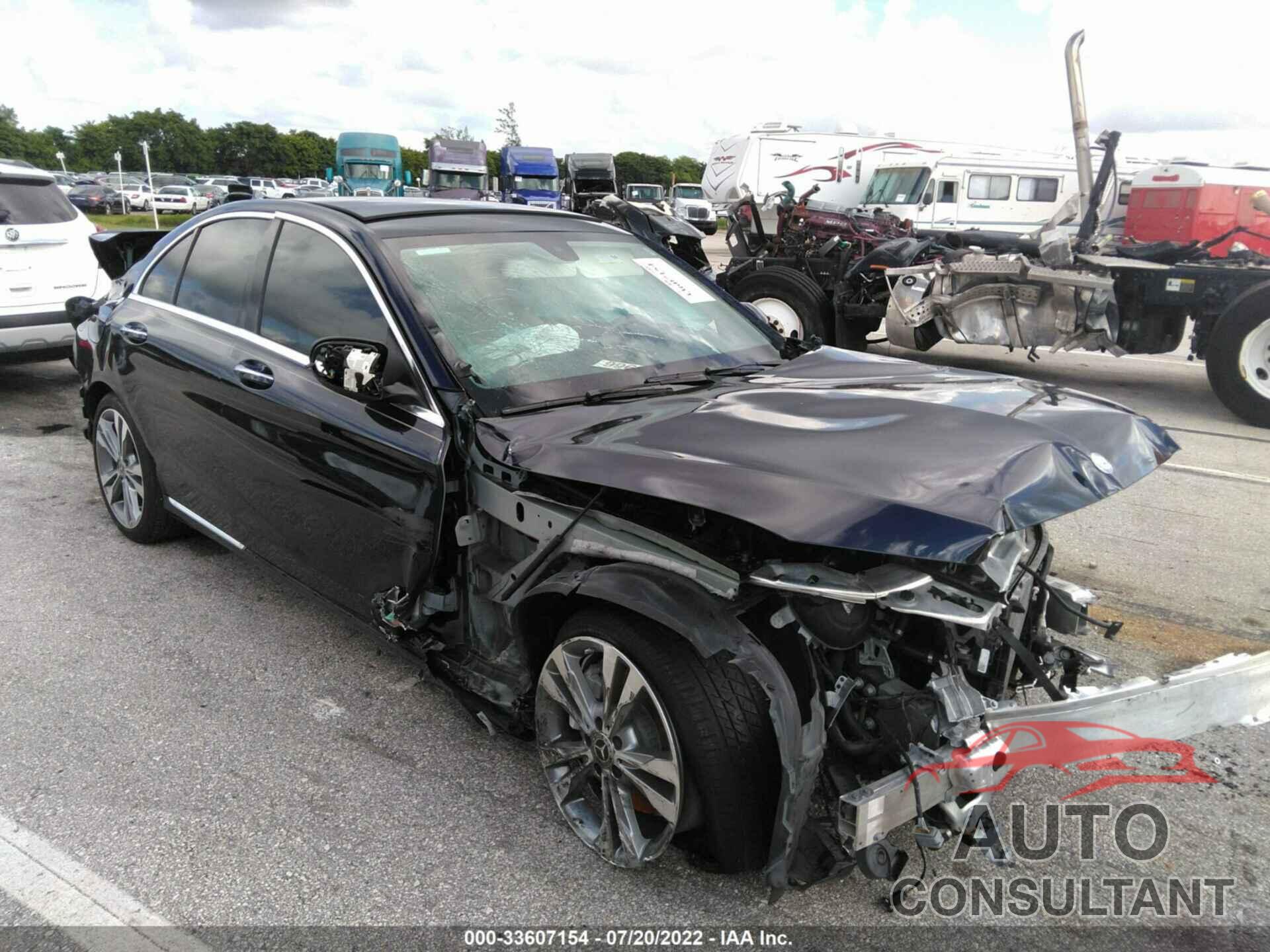 MERCEDES-BENZ C-CLASS 2017 - 55SWF4JB5HU219693