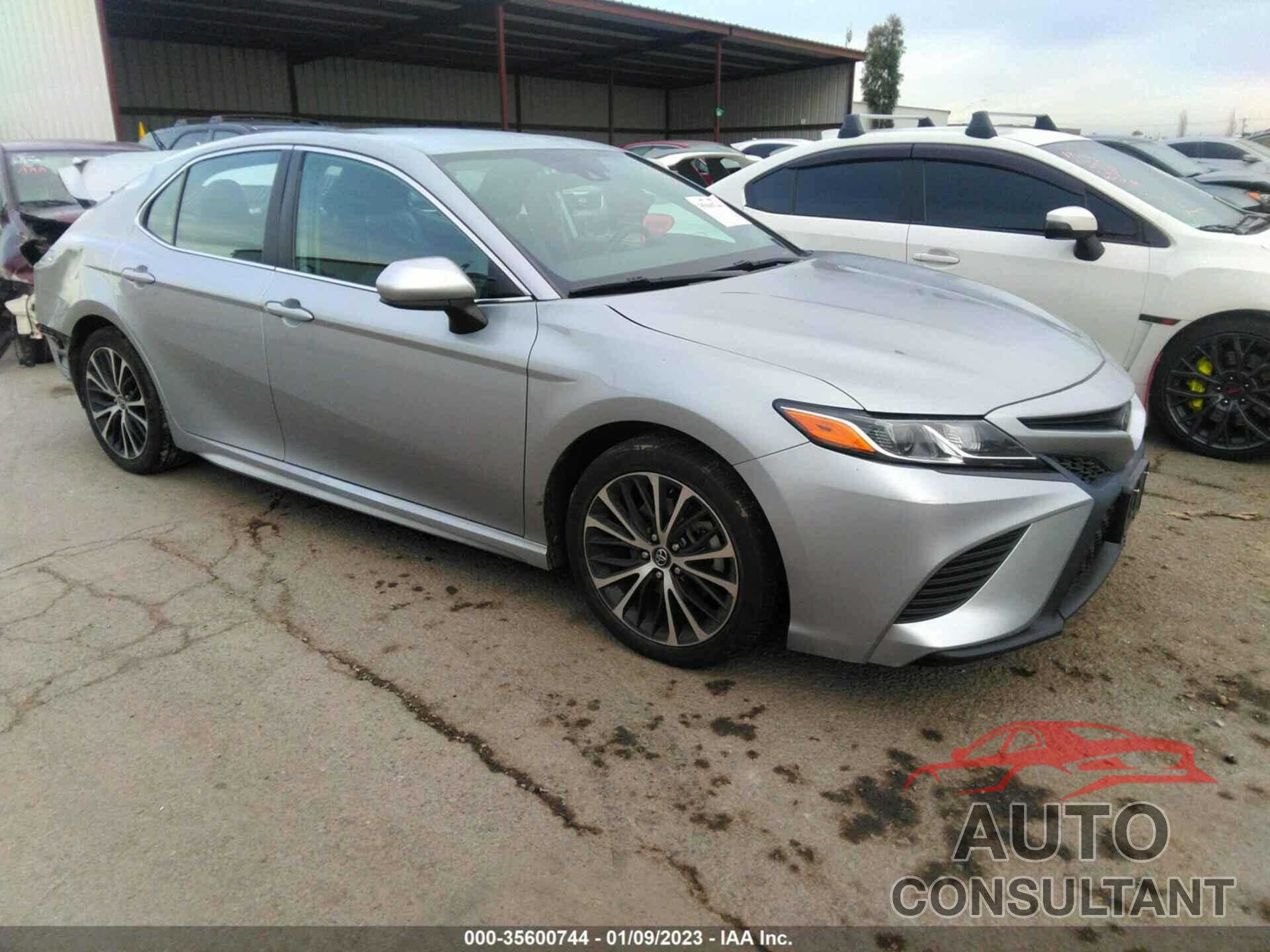 TOYOTA CAMRY 2020 - 4T1G11AKXLU913052