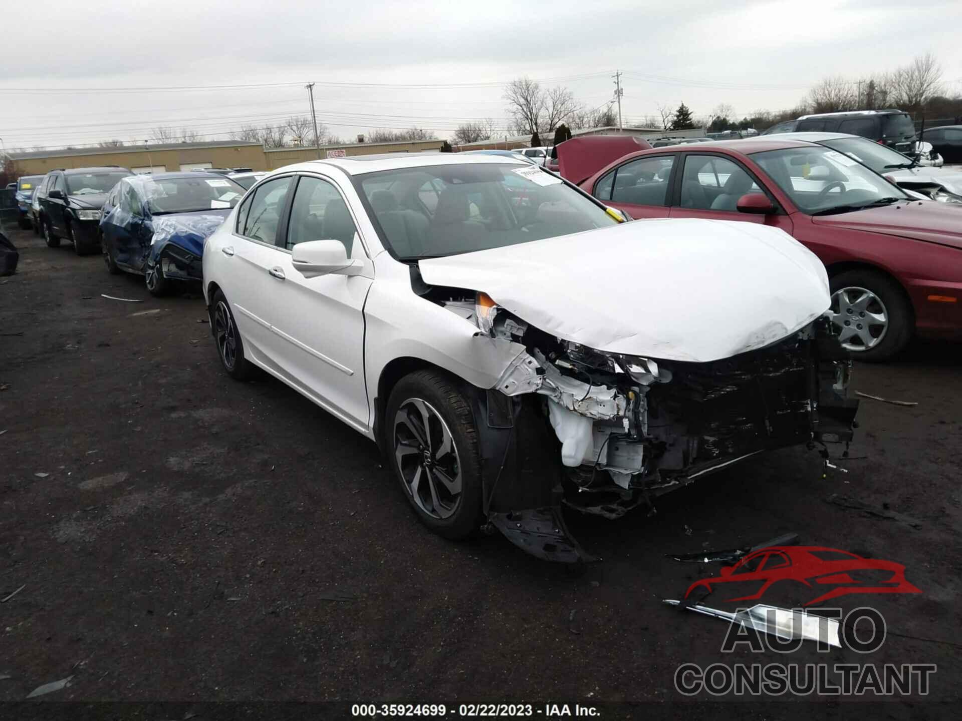 HONDA ACCORD SEDAN 2016 - 1HGCR2F02GA002179