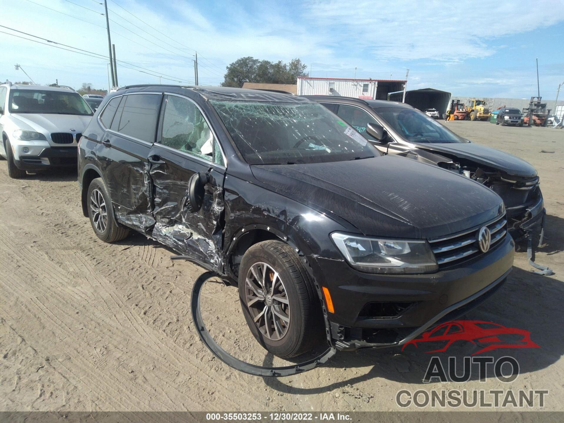 VOLKSWAGEN TIGUAN 2019 - 3VV3B7AX1KM081300