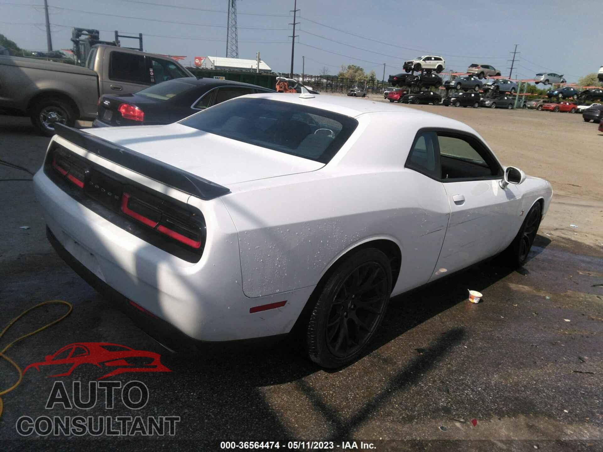 DODGE CHALLENGER 2018 - 2C3CDZFJ0JH255111