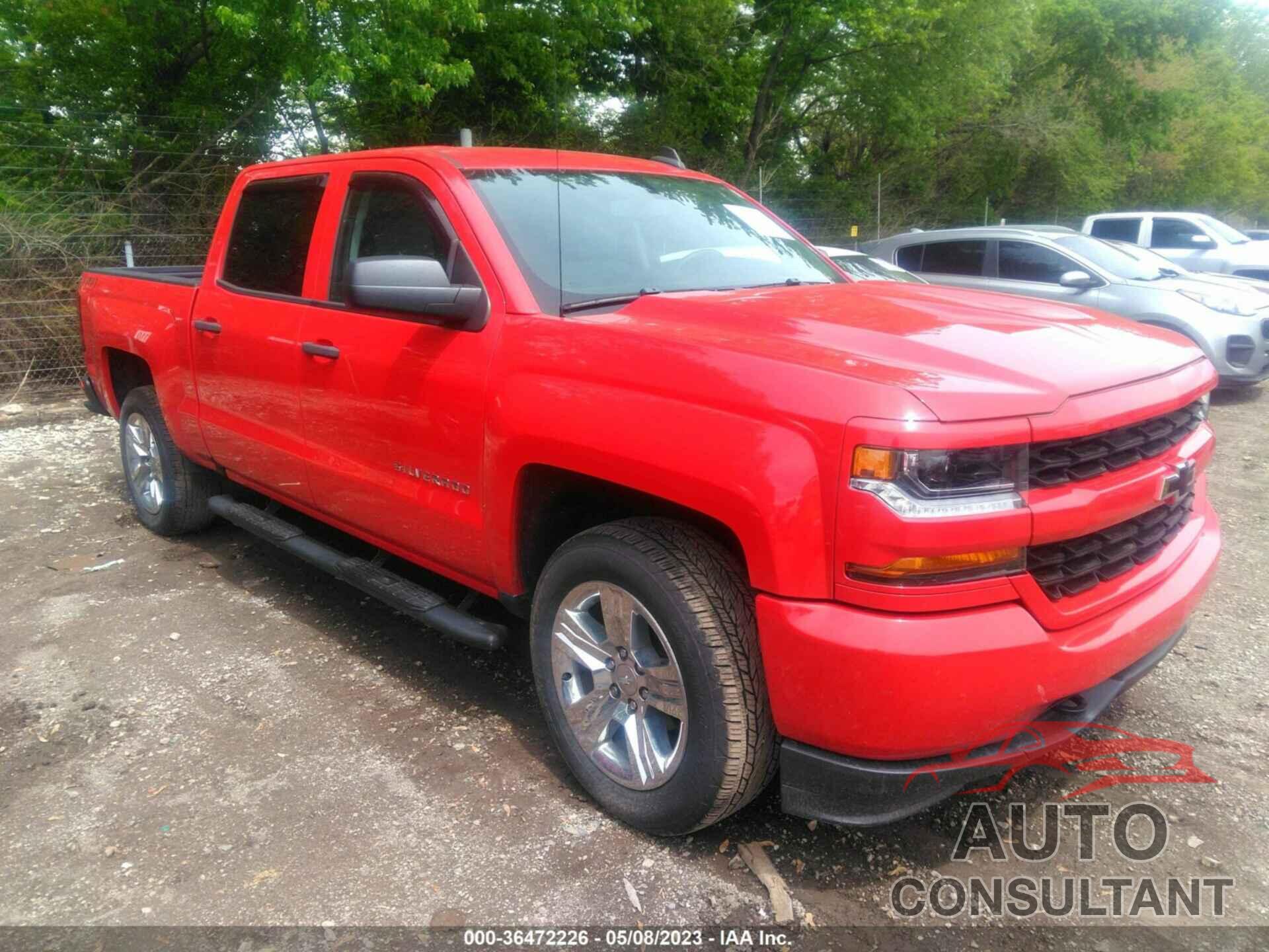 CHEVROLET SILVERADO 1500 2018 - 3GCUKPEC2JG611863