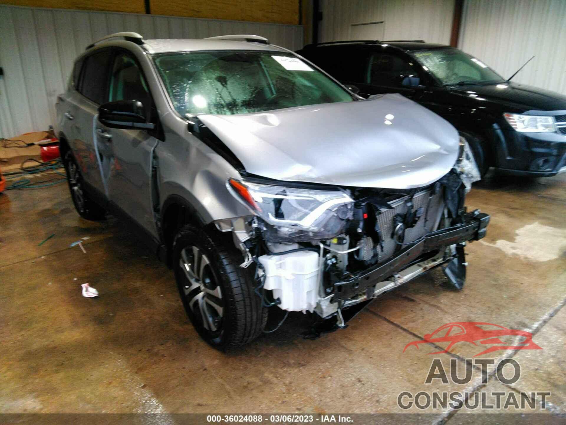TOYOTA RAV4 2016 - 2T3BFREV2GW422101