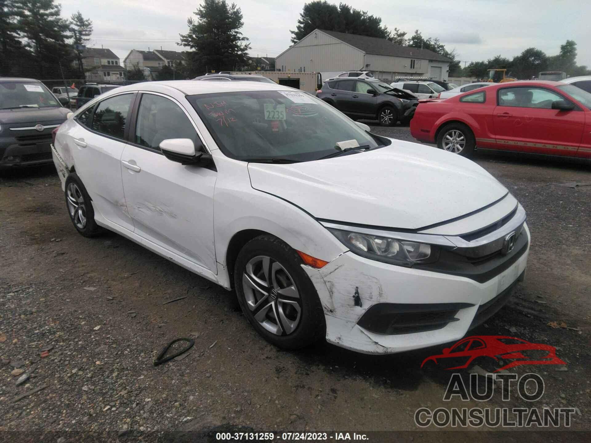 HONDA CIVIC 2018 - 2HGFC2F51JH607989