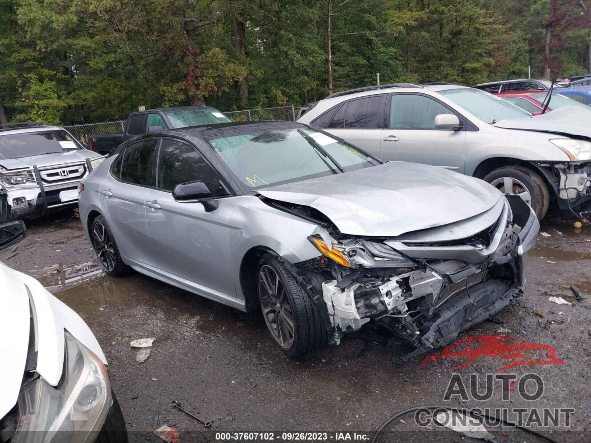 TOYOTA CAMRY 2019 - 4T1B61HK1KU290274