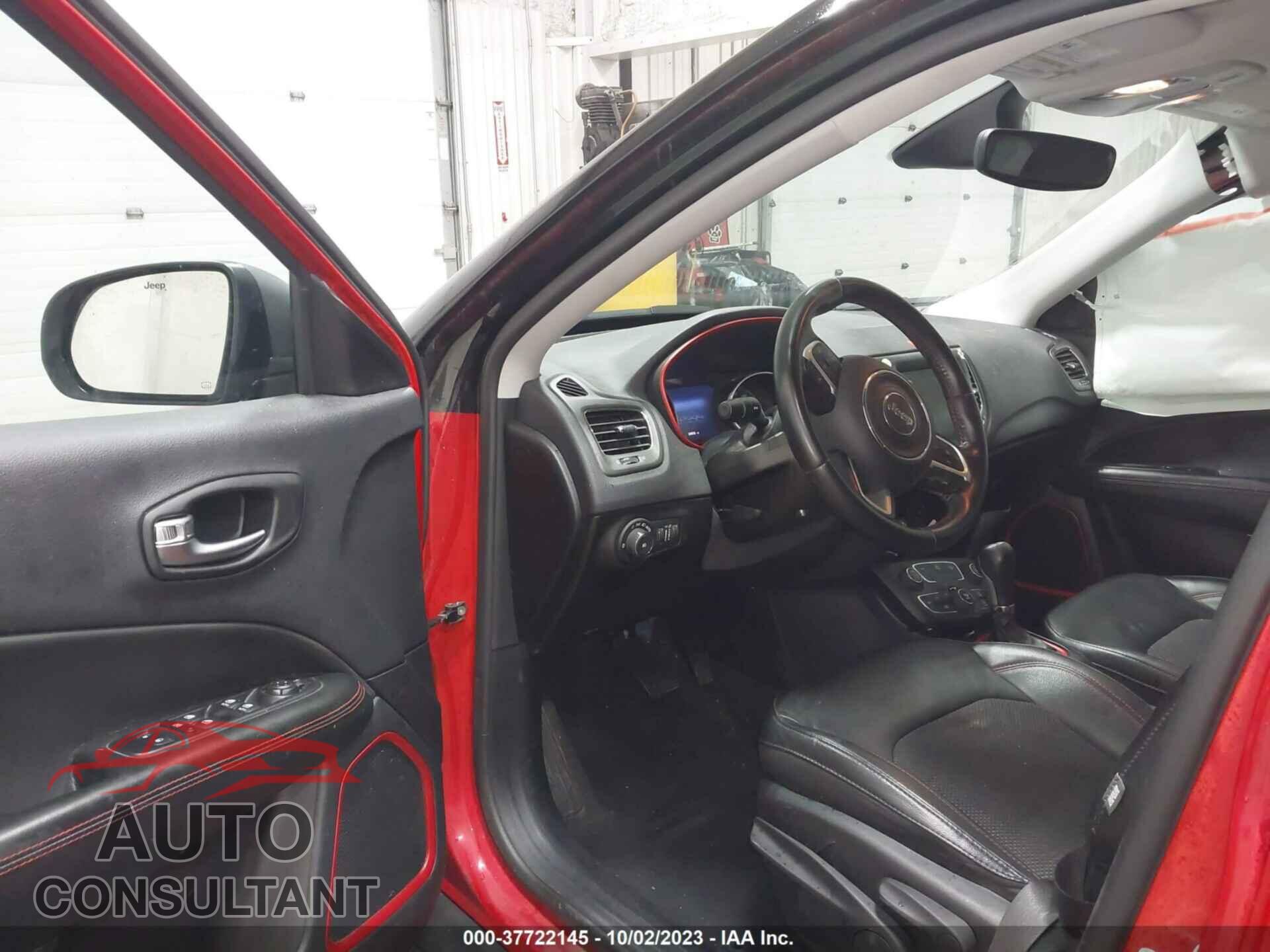 JEEP COMPASS 2020 - 3C4NJDDB8LT177800