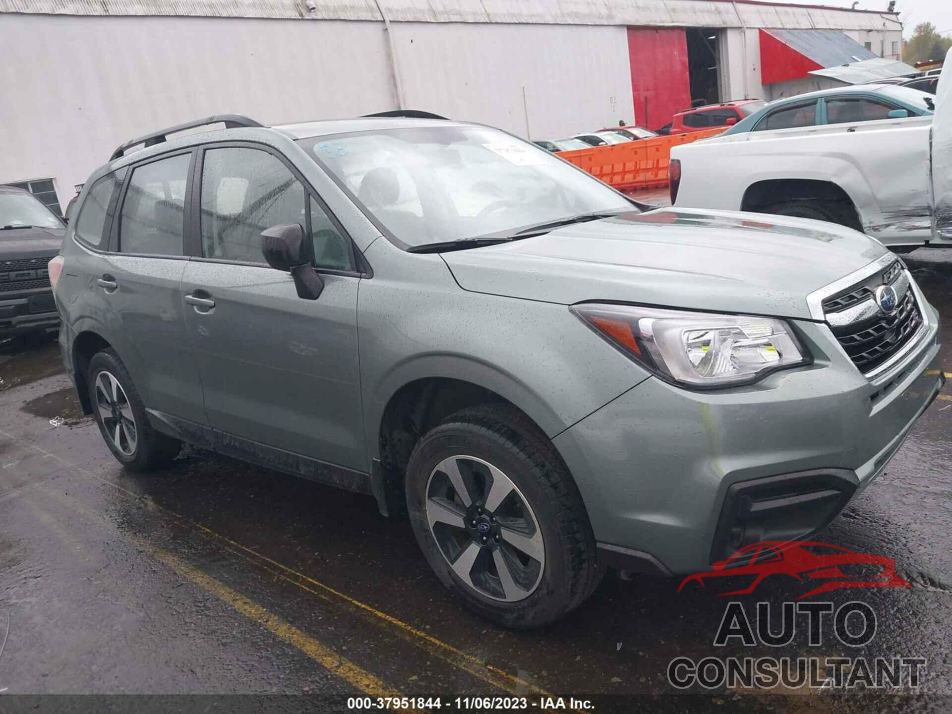 SUBARU FORESTER 2018 - JF2SJABC8JH600286