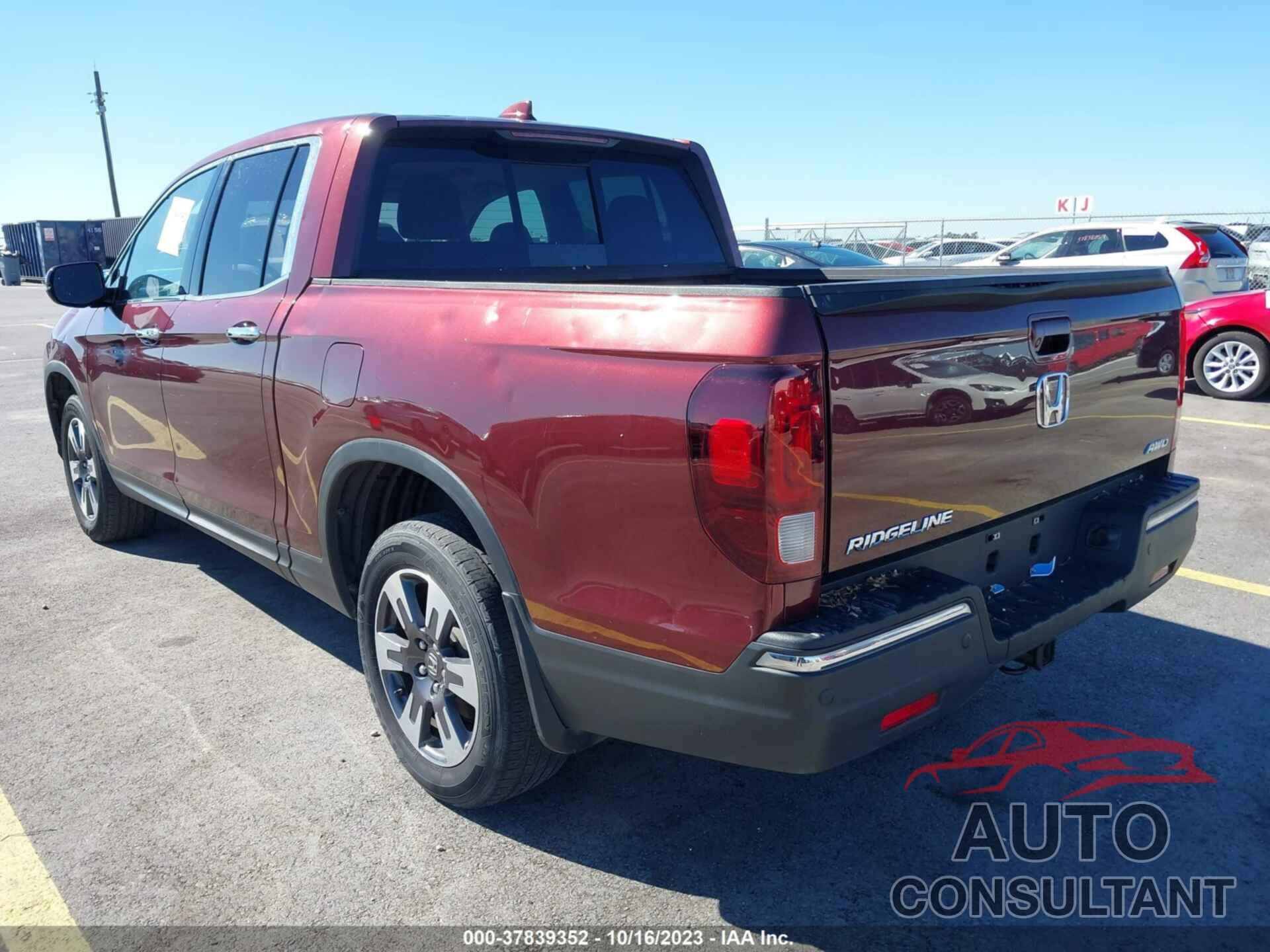 HONDA RIDGELINE 2018 - 5FPYK3F79JB017375