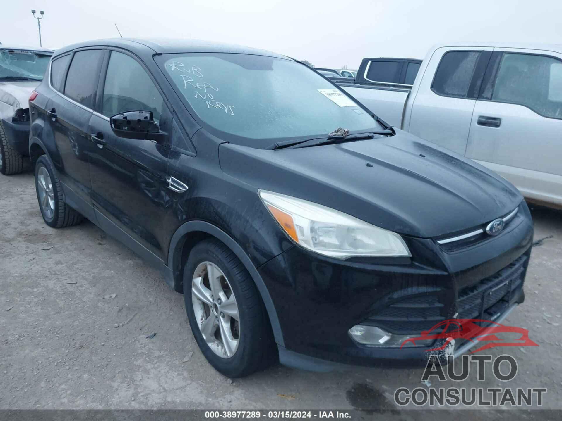 FORD ESCAPE 2016 - 1FMCU0GXXGUA10943