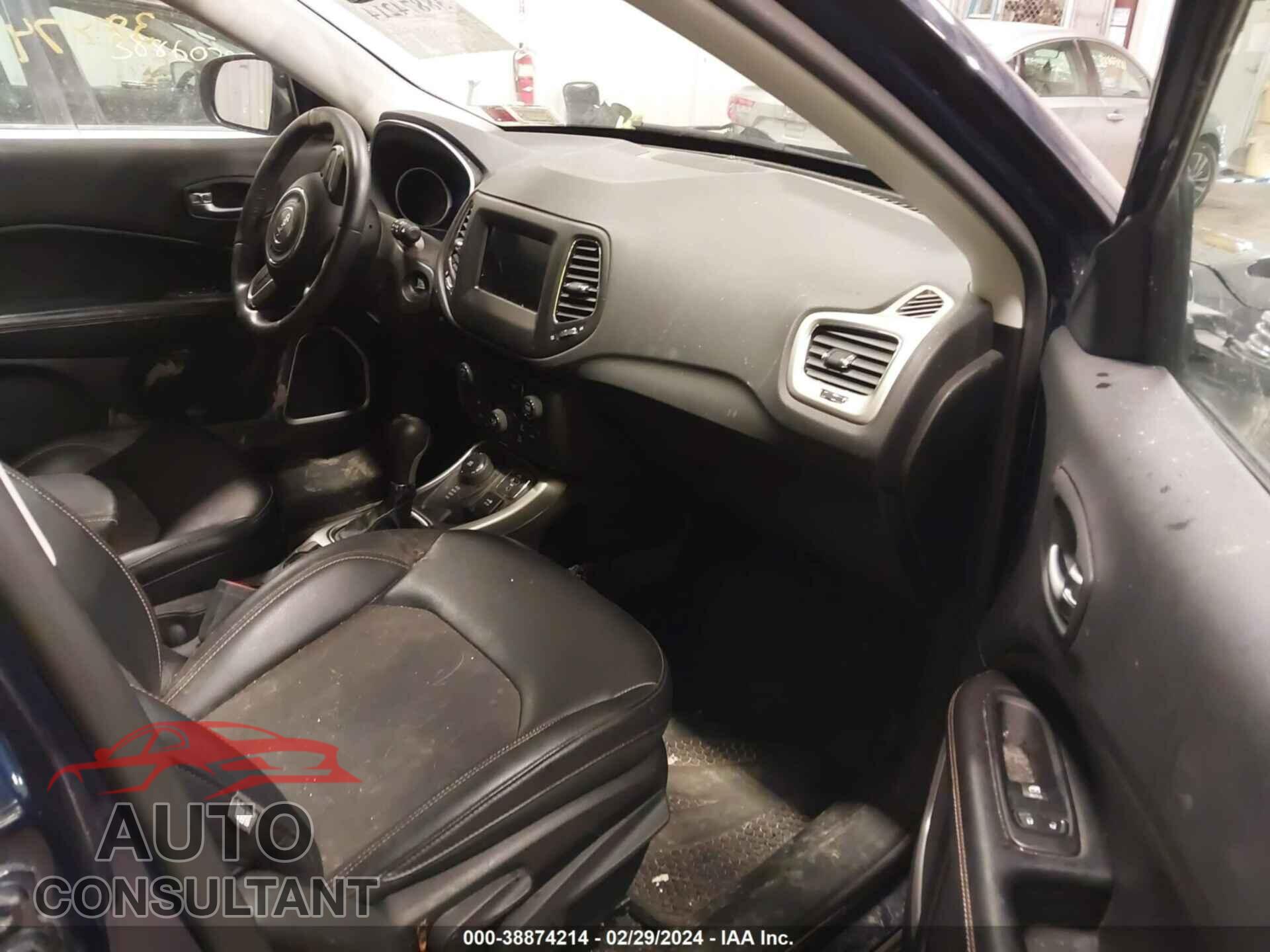 JEEP COMPASS 2017 - 3C4NJDBB3HT651131