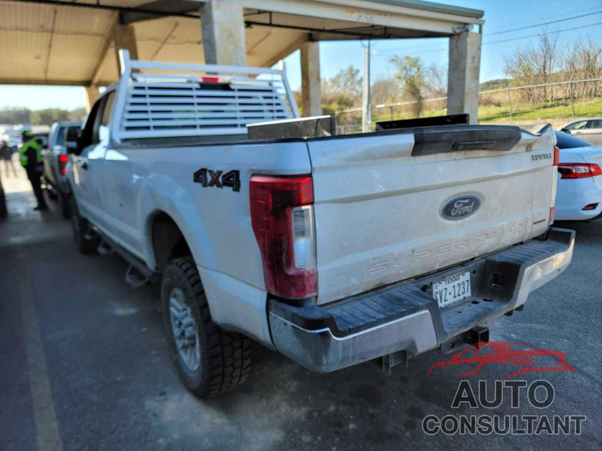 FORD F350 2017 - 1FT8X3B61HEE32757