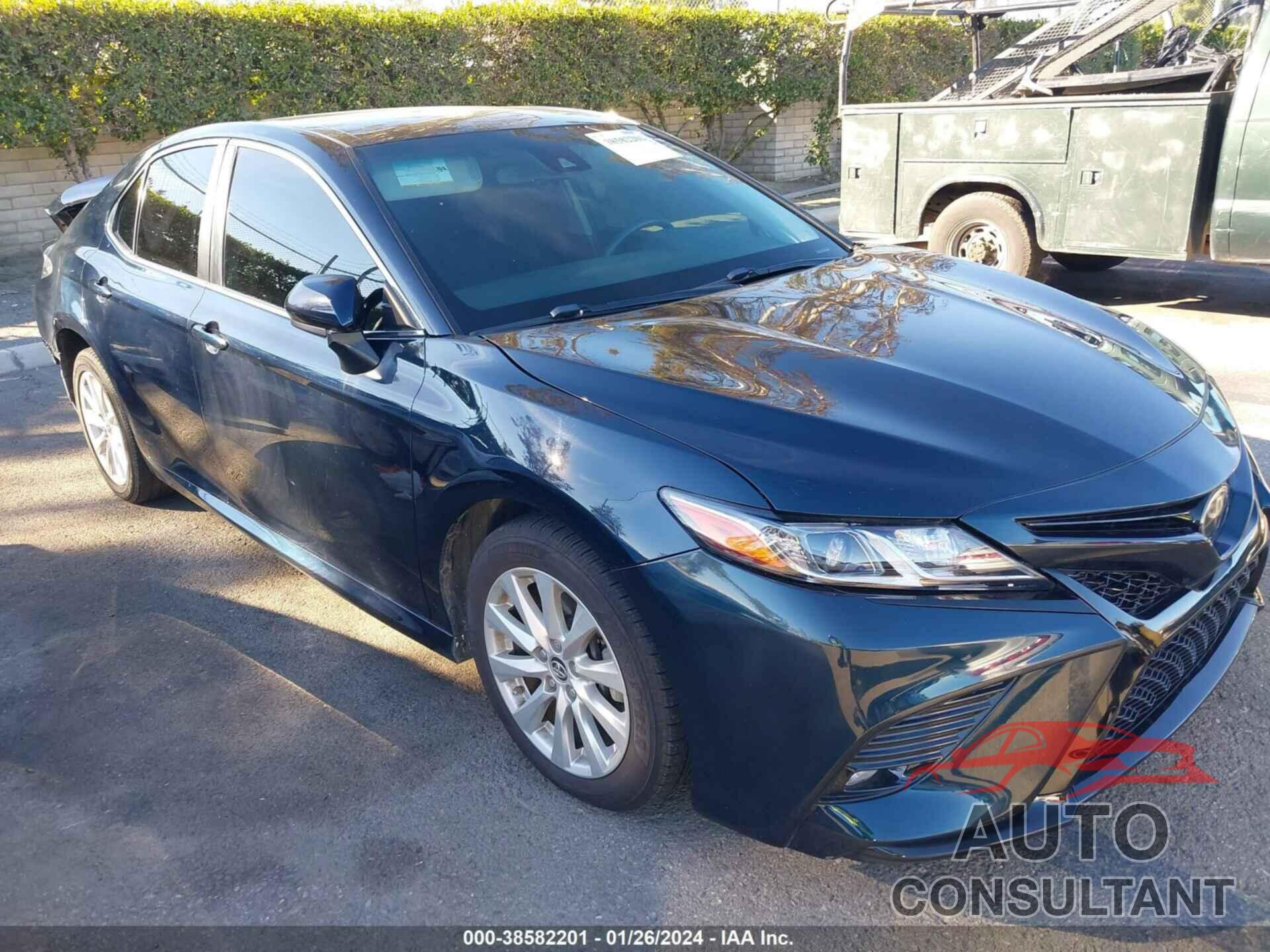 TOYOTA CAMRY 2018 - JTNB11HK0J3034257