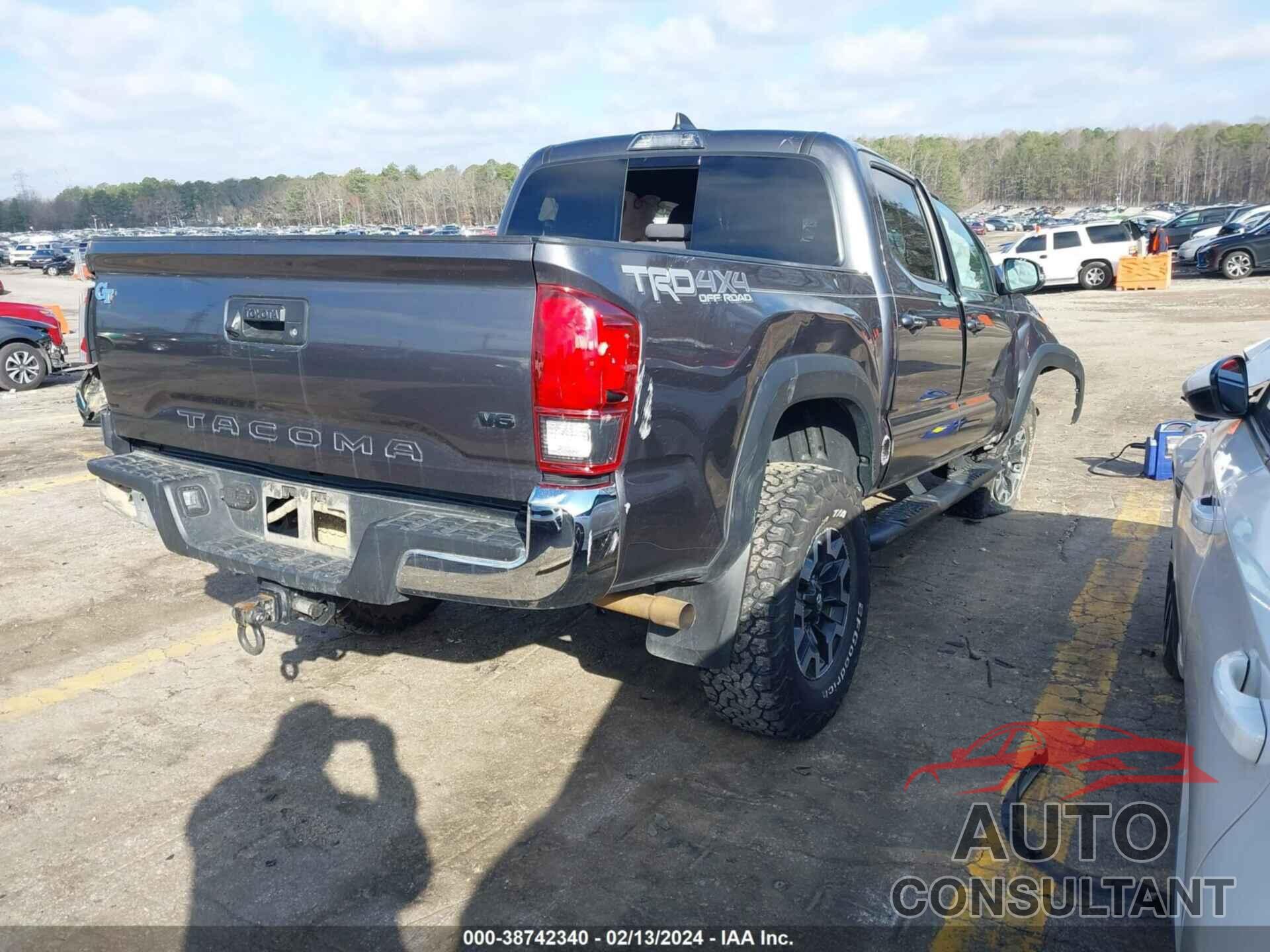 TOYOTA TACOMA 2019 - 5TFCZ5AN5KX196263