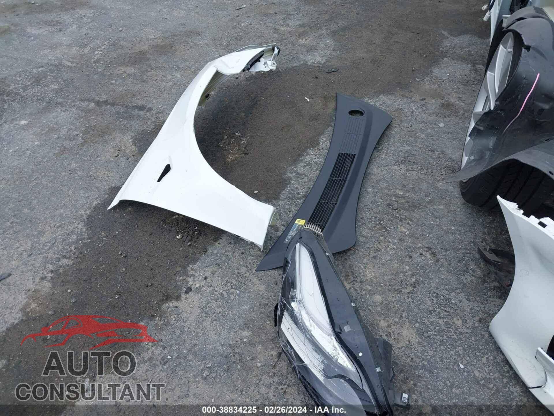 TESLA MODEL 3 2018 - 5YJ3E1EA3JF047516
