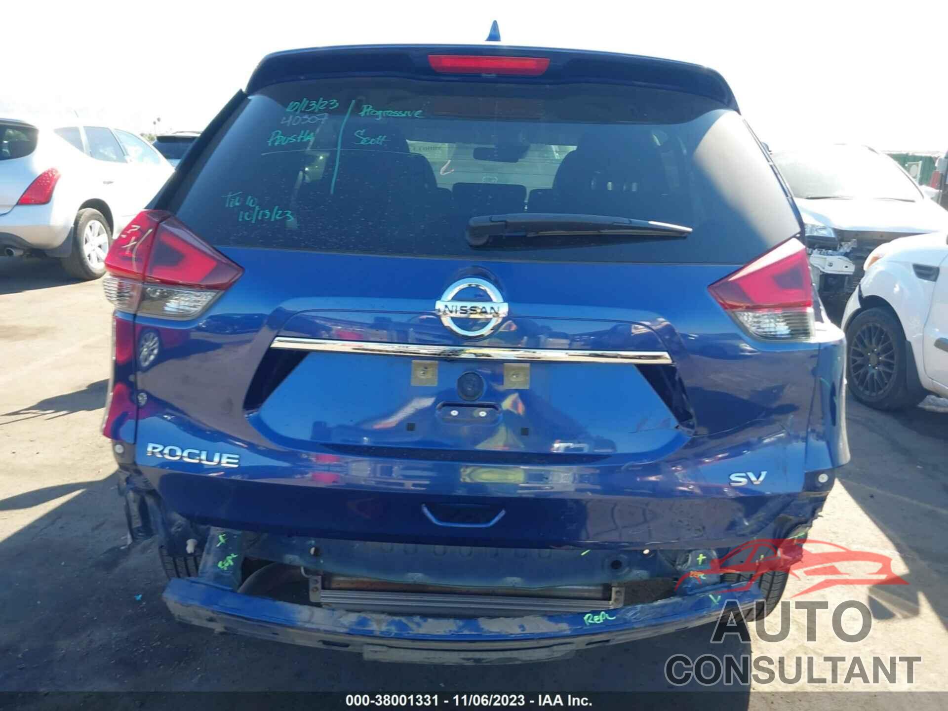 NISSAN ROGUE 2019 - KNMAT2MTXKP512645