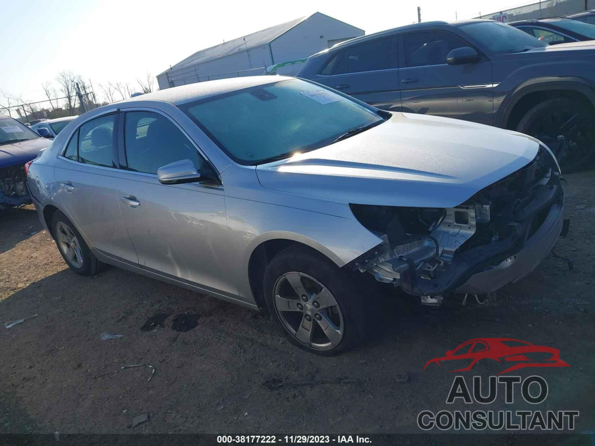 CHEVROLET MALIBU 2015 - 1G11C5SLXFF301017