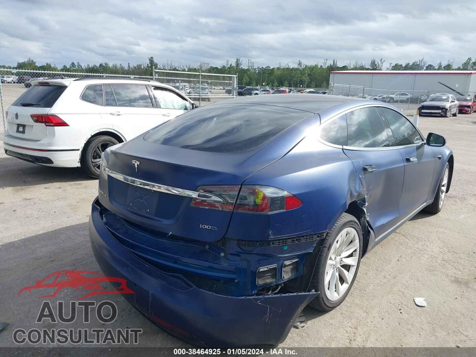 TESLA MODEL S 2018 - 5YJSA1E23JF263530