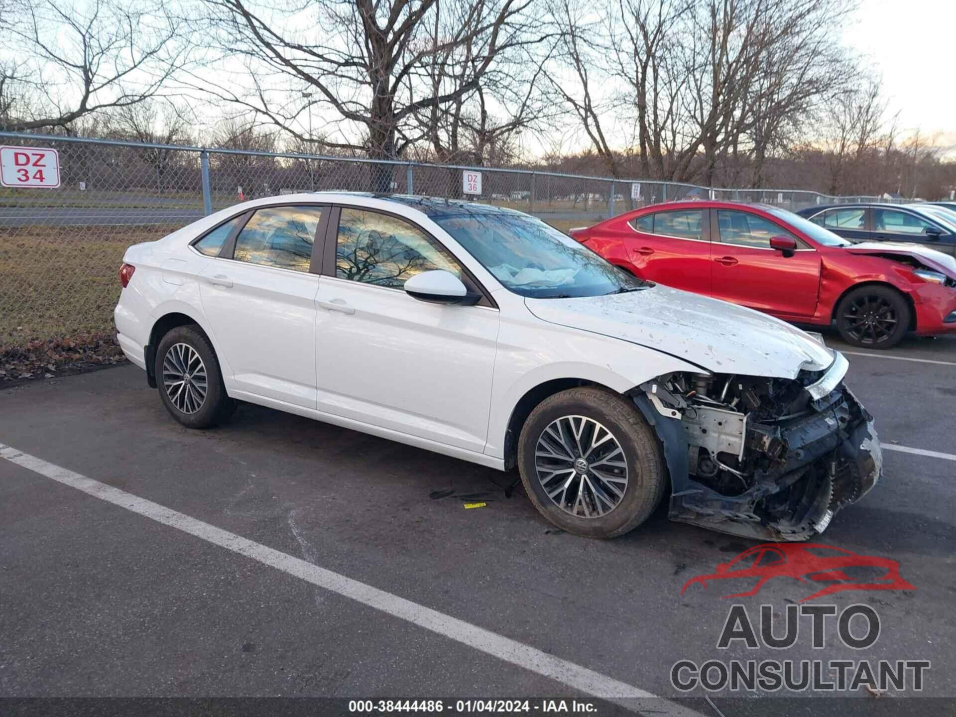 VOLKSWAGEN JETTA 2019 - 3VWC57BUXKM123213