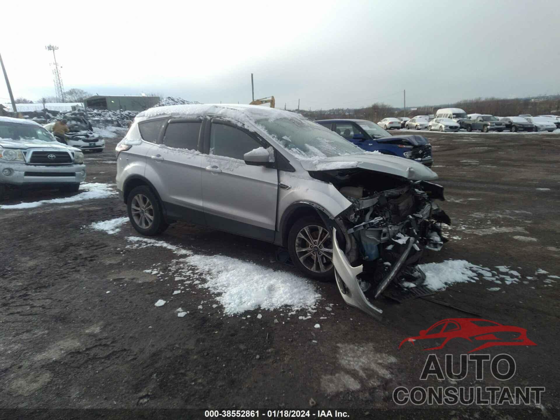 FORD ESCAPE 2018 - 1FMCU9GD7JUC88720