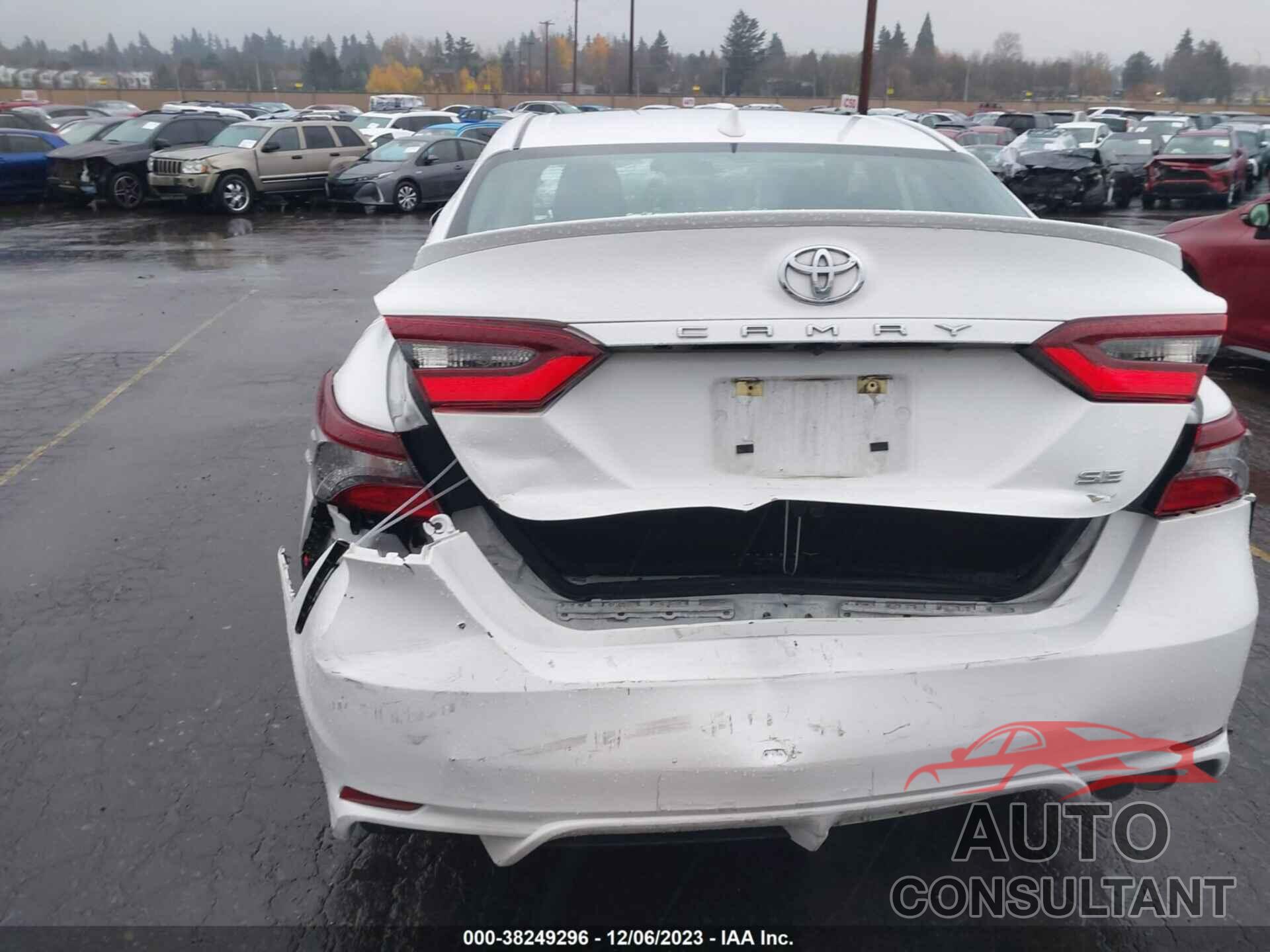 TOYOTA CAMRY 2023 - 4T1G11AK3PU738407