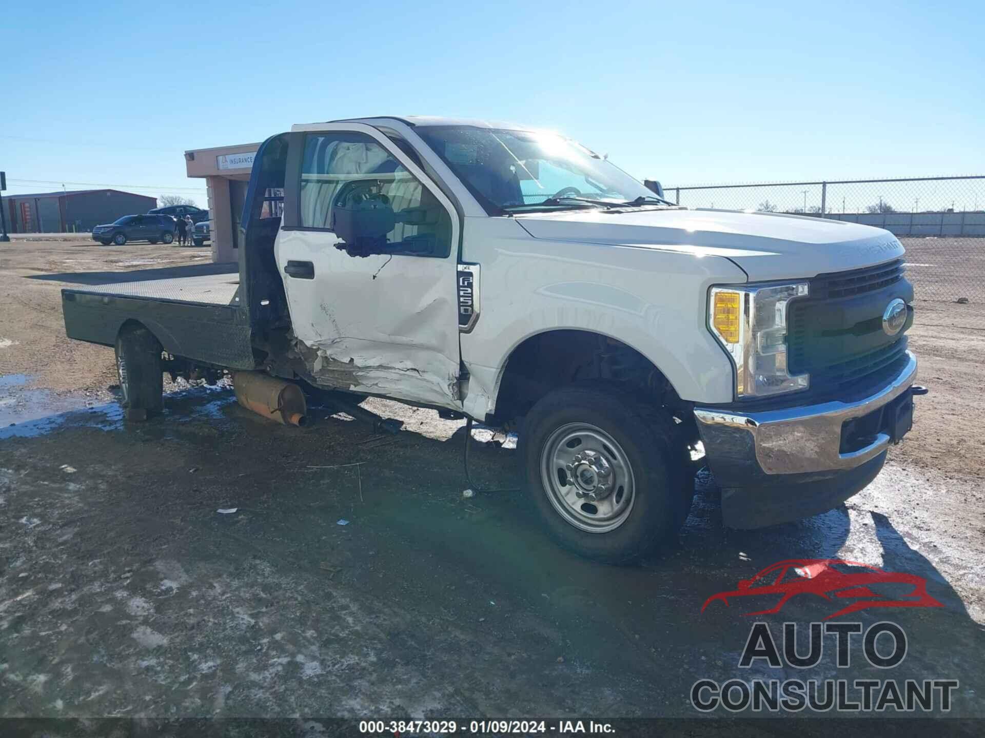 FORD F250 2017 - 1FTBF2B64HEE58708