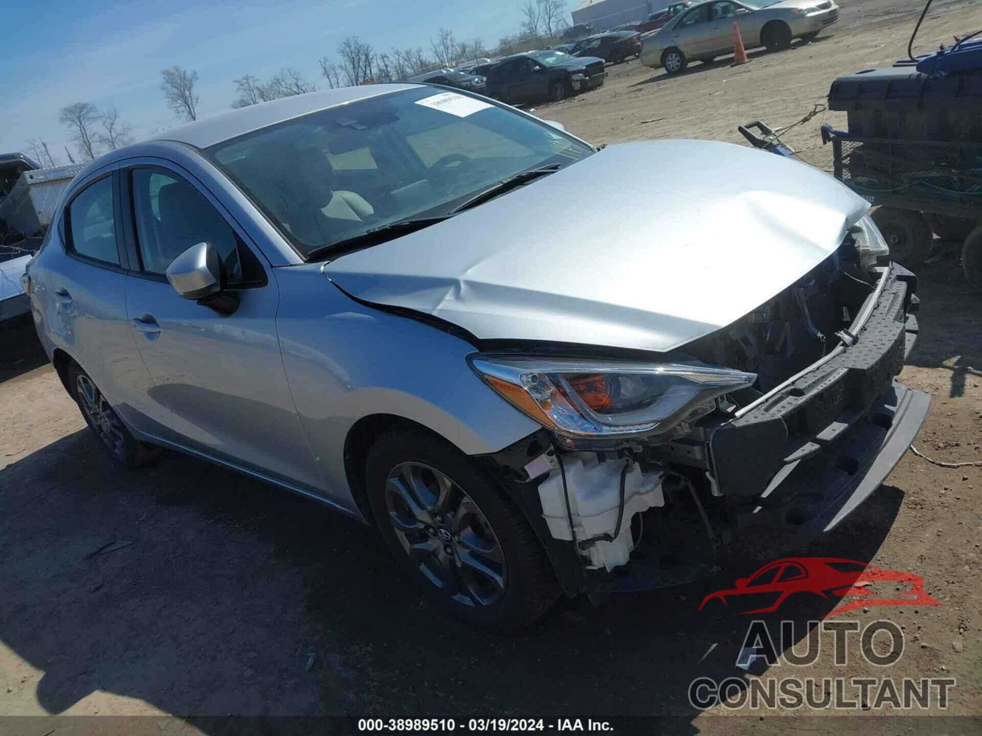 TOYOTA YARIS 2019 - 3MYDLBYV9KY520065