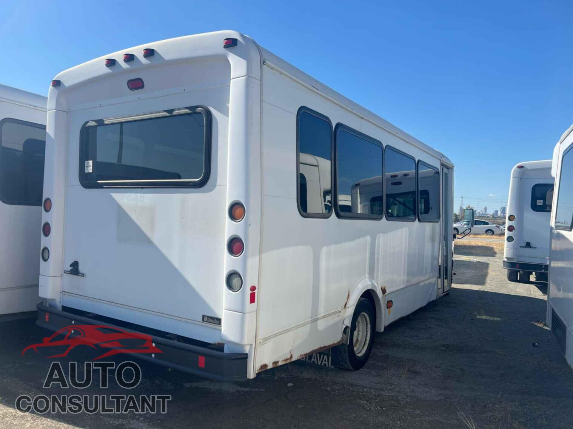 FORD E-450 CUTAWAY 2017 - 1FDFE4FS7HDC32008
