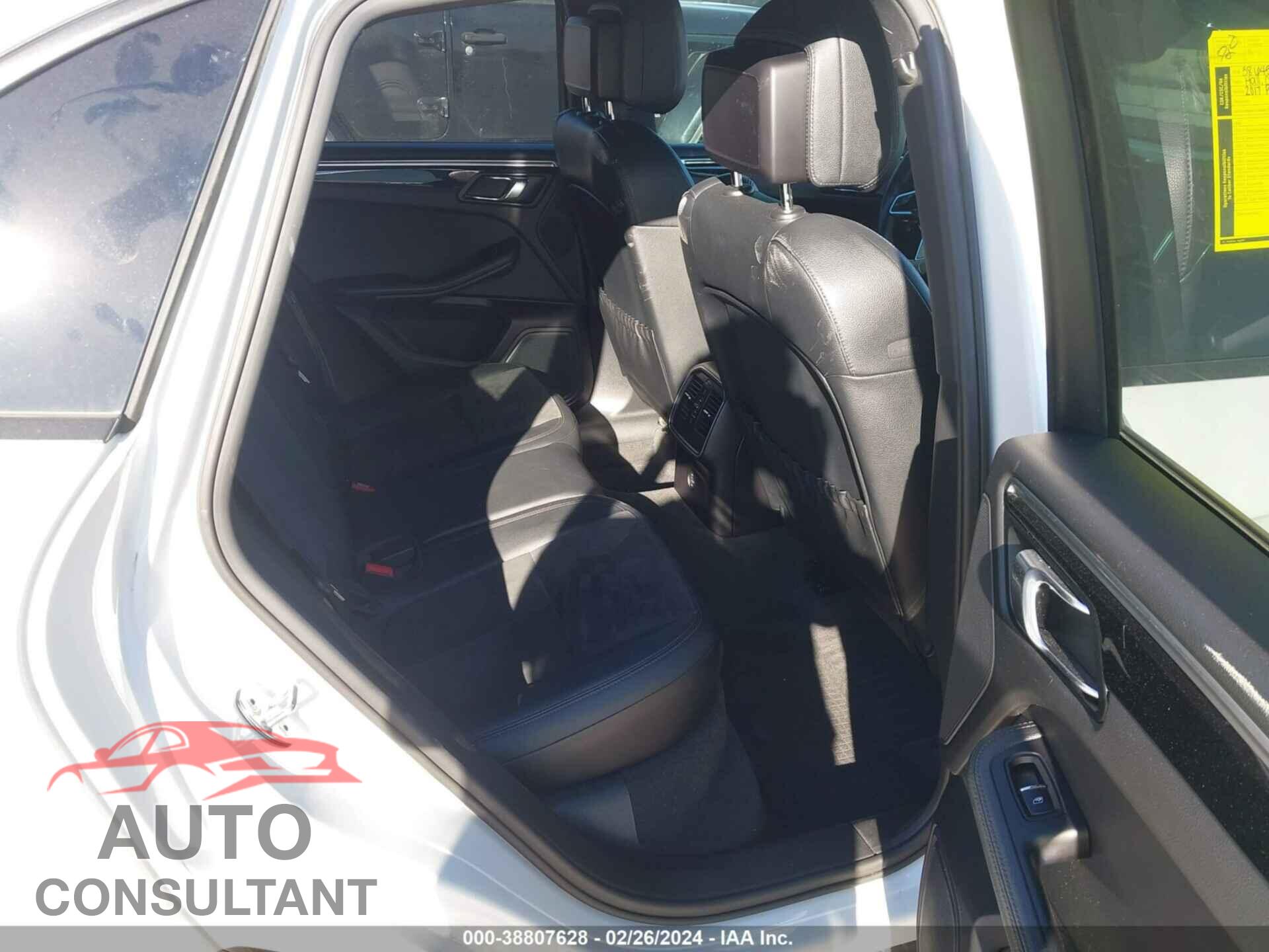 PORSCHE MACAN 2017 - WP1AA2A59HLB81129