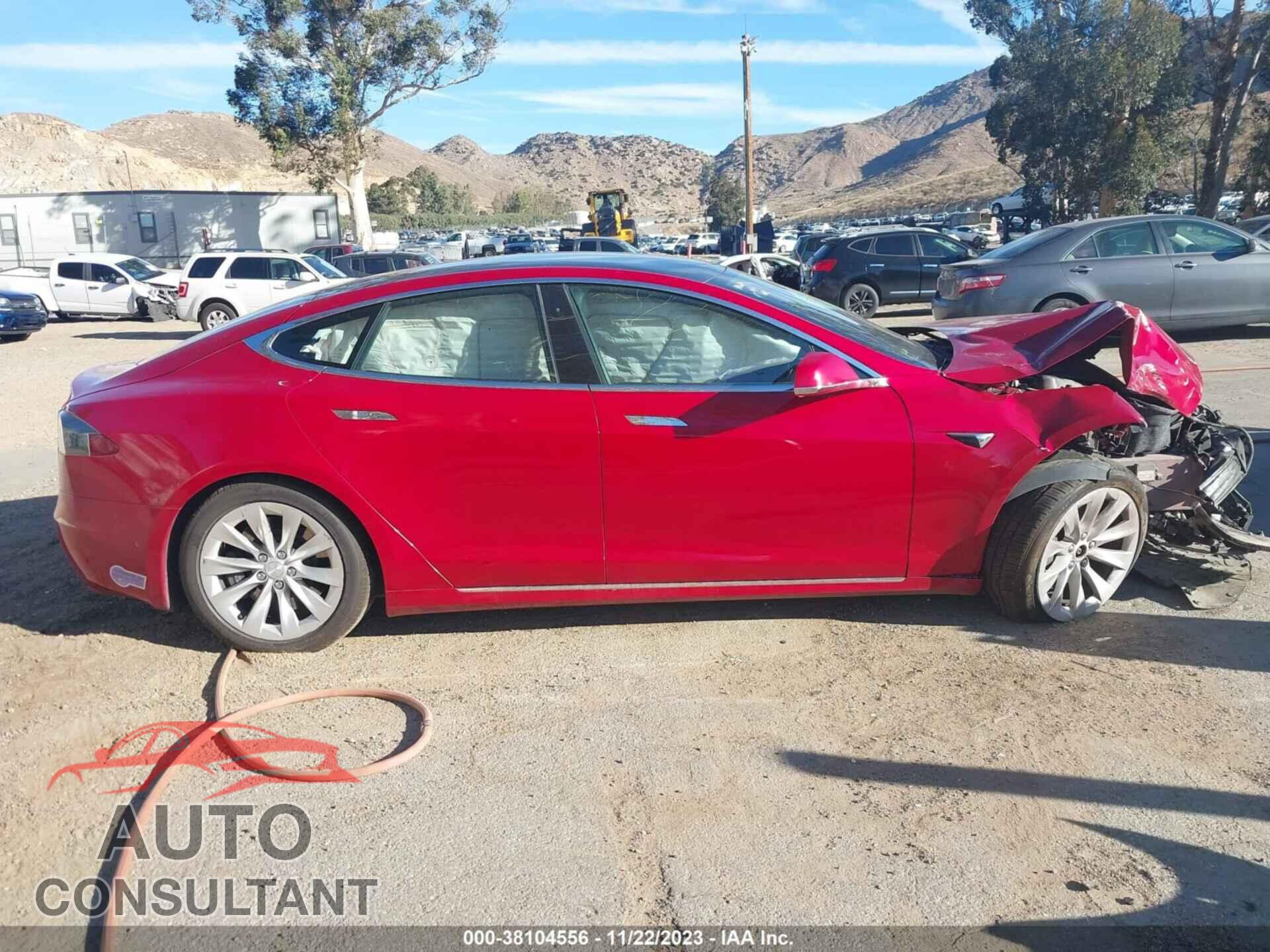 TESLA MODEL S 2018 - 5YJSA1E25JF281740