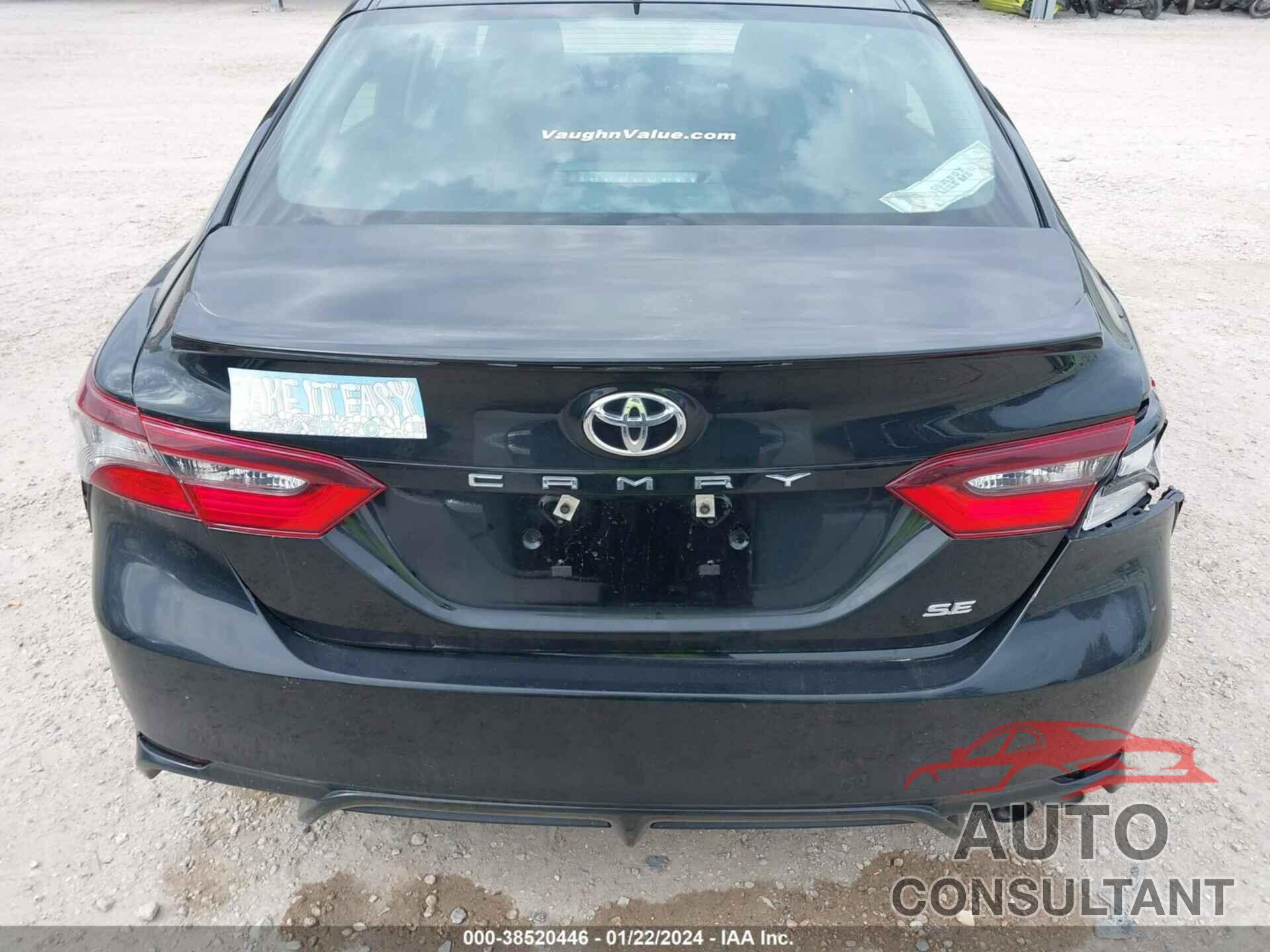 TOYOTA CAMRY 2021 - 4T1G11AK1MU465141