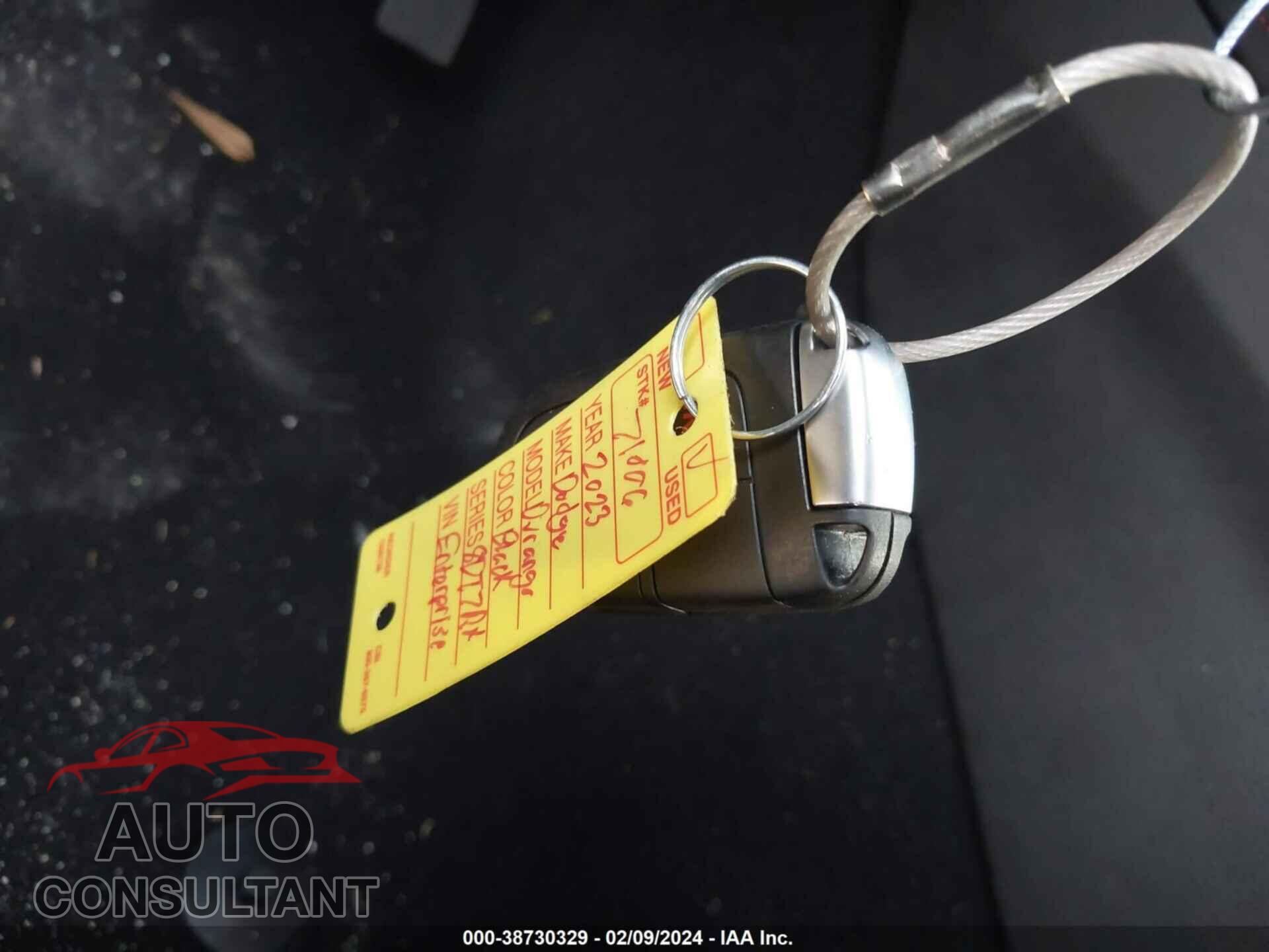 DODGE DURANGO 2023 - 1C4RDHDG6PC555464