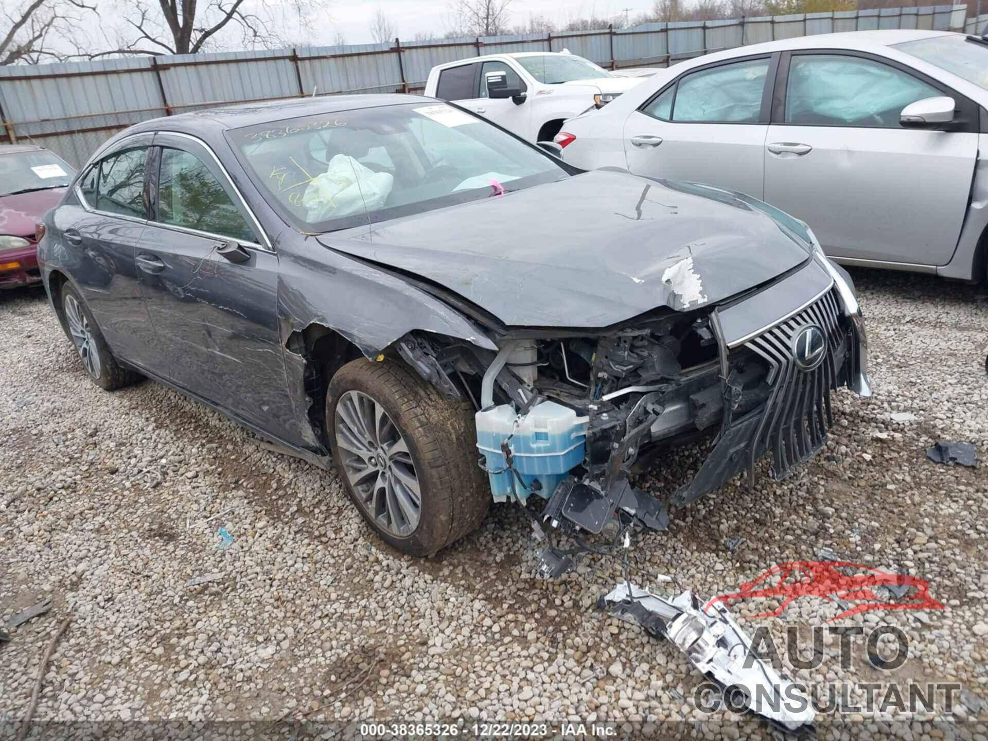 LEXUS ES 2019 - 58ABZ1B11KU012703